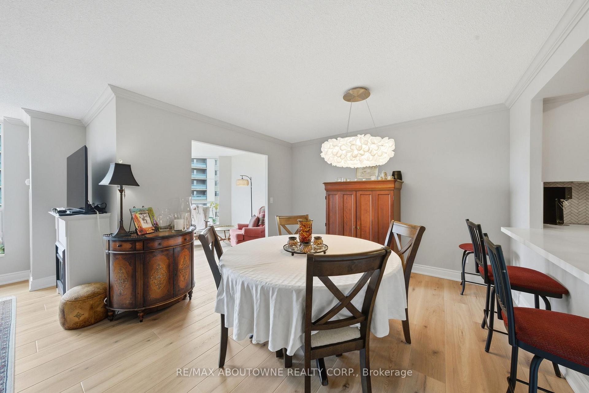 Photo 18 of Unit 606, 442 Maple Avenue, Burlington, Brant — HOMEH
