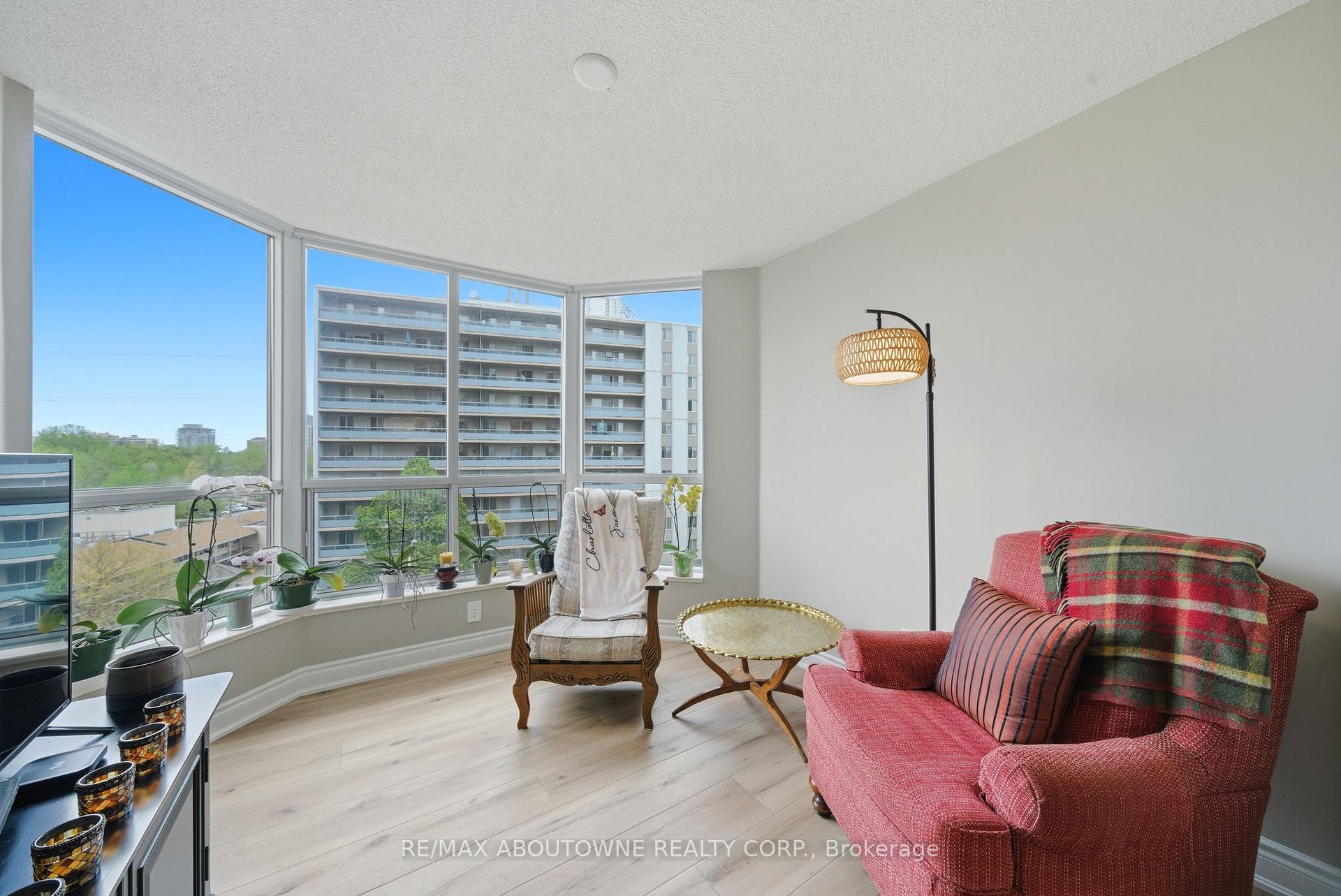 Photo 21 of Unit 606, 442 Maple Avenue, Burlington, Brant — HOMEH
