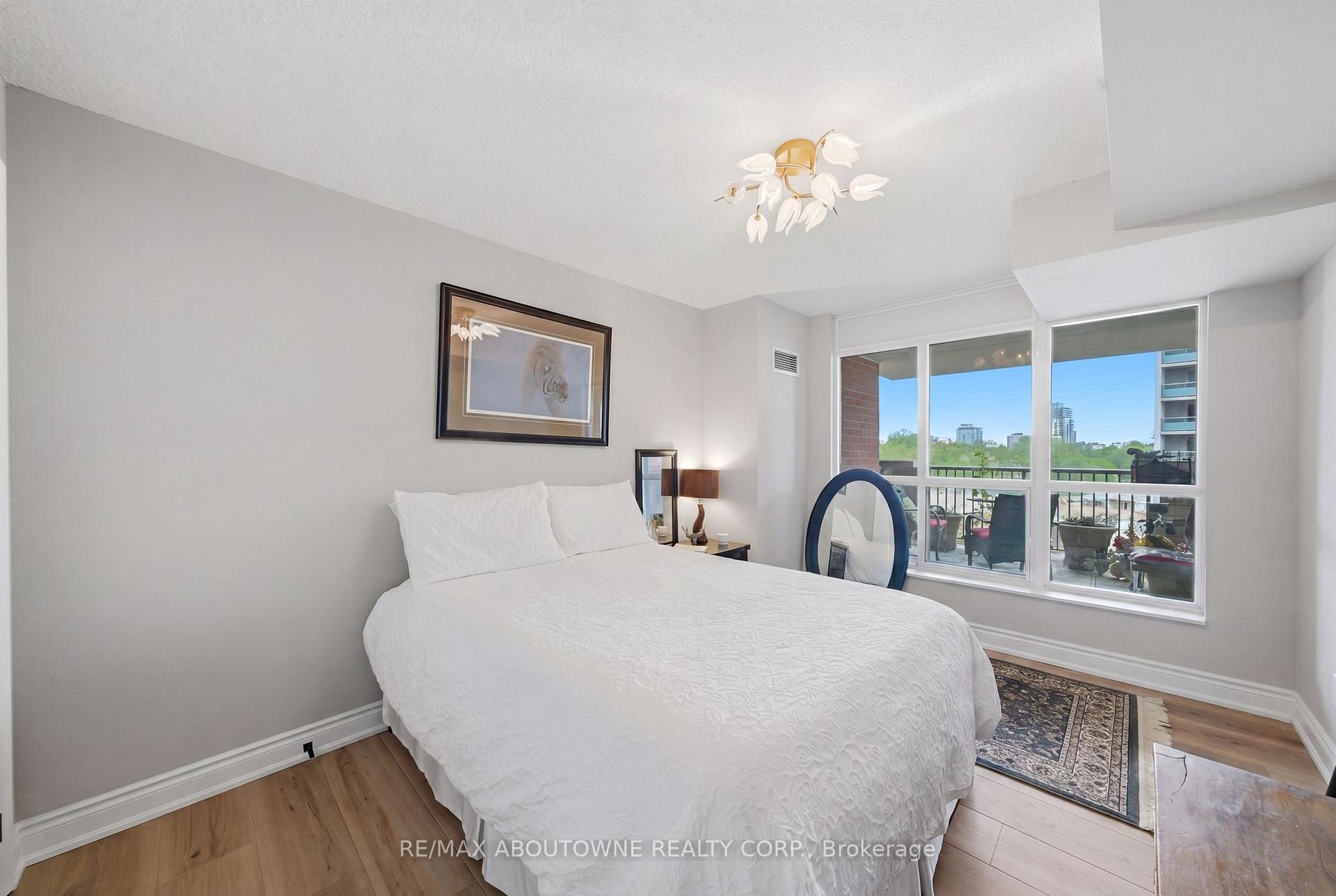 Photo 23 of Unit 606, 442 Maple Avenue, Burlington, Brant — HOMEH