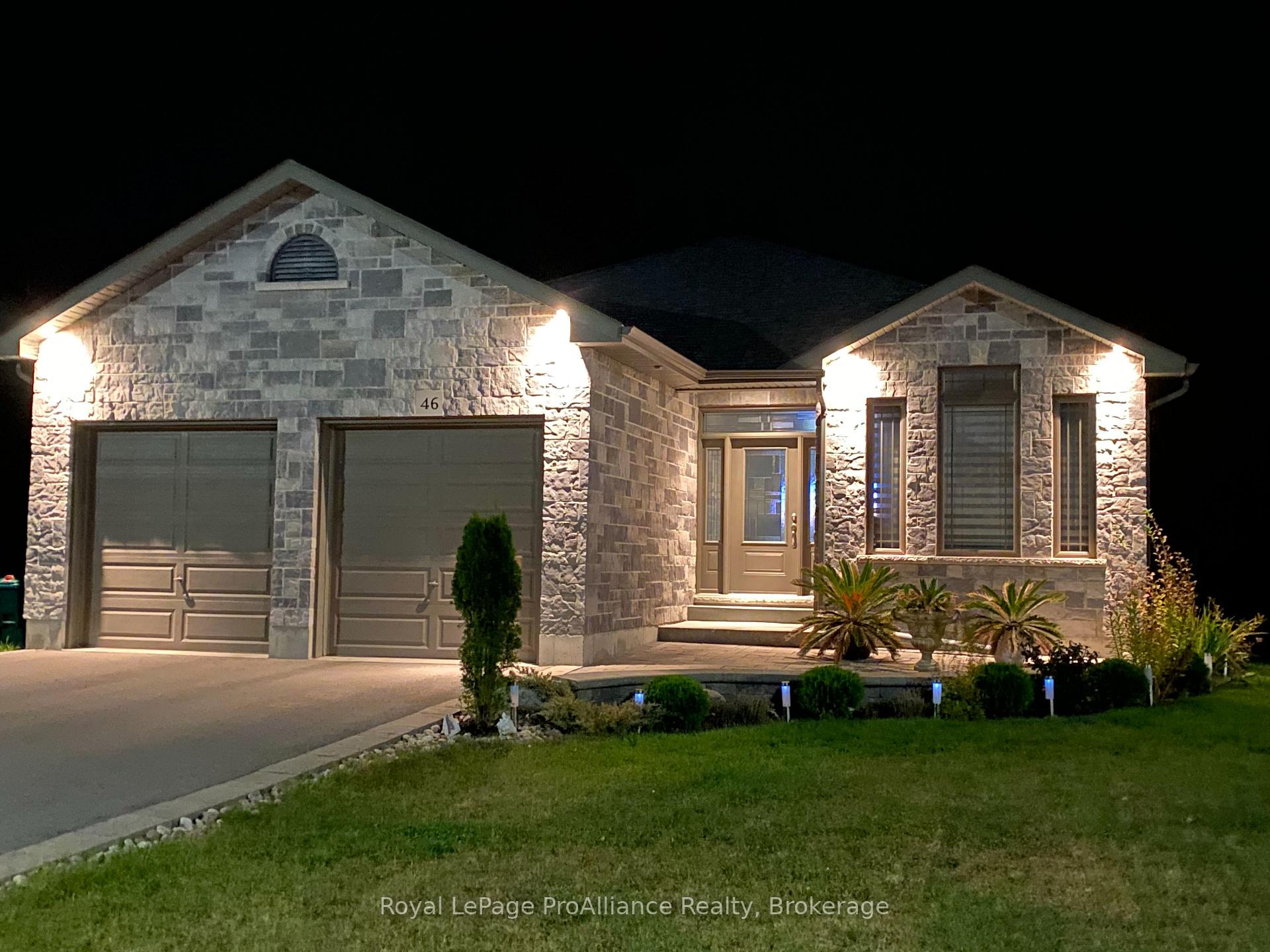 Photo 4 of 46 Birchmount Street, Quinte West, Murray Ward — HOMEH