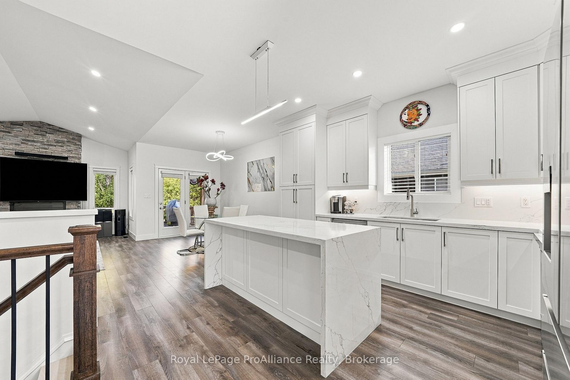 Photo 12 of 46 Birchmount Street, Quinte West, Murray Ward — HOMEH