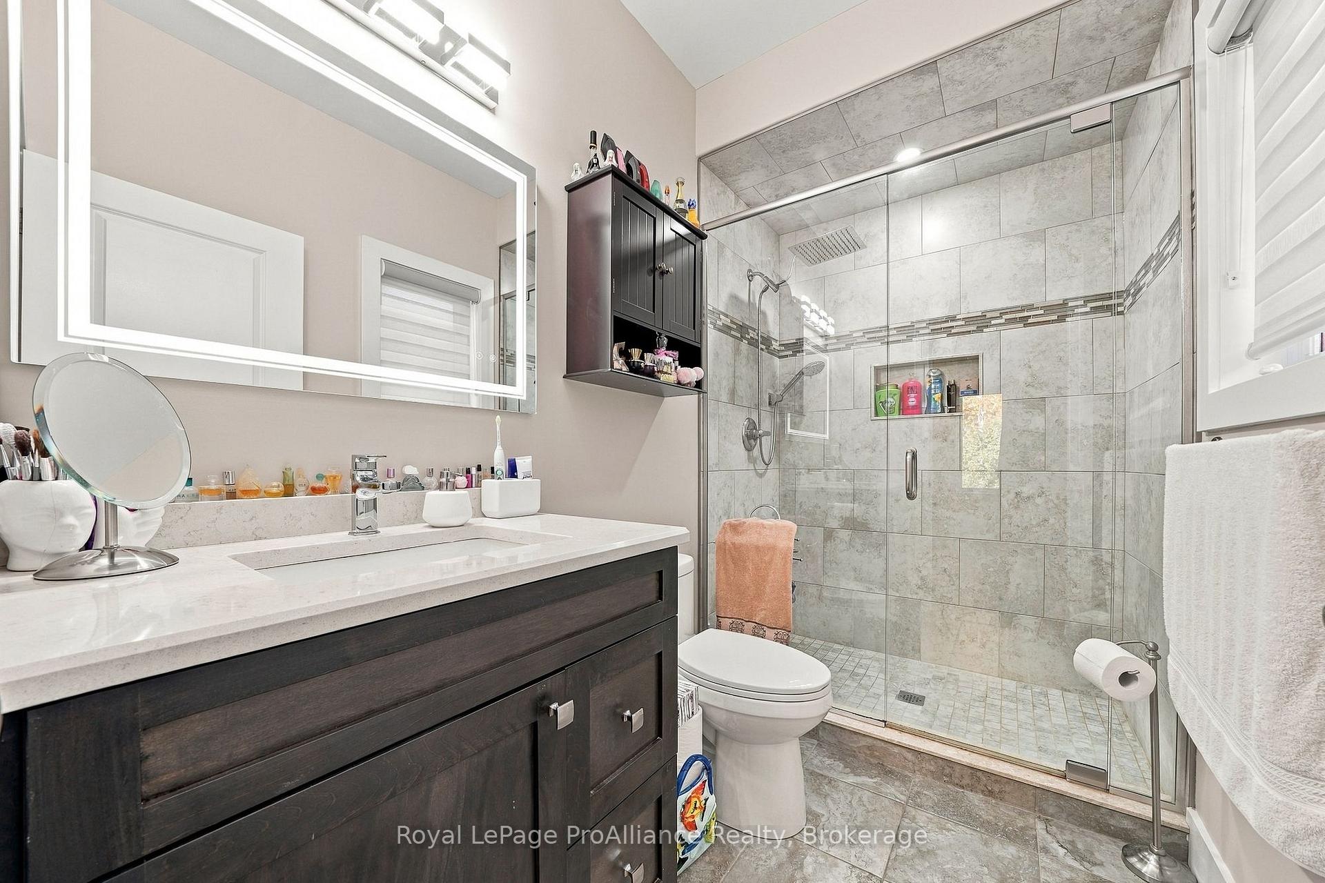 Photo 25 of 46 Birchmount Street, Quinte West, Murray Ward — HOMEH