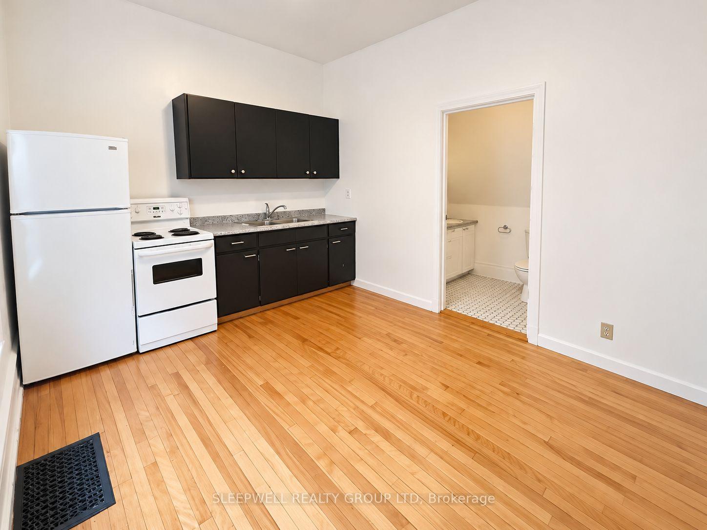 Photo 3 of Unit 1, 389 Daly Avenue, Ottawa, Sandy Hill — HOMEH