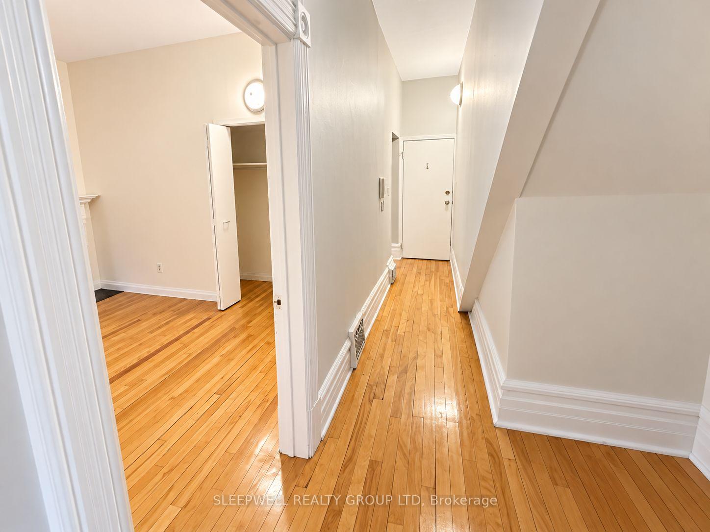 Photo 5 of Unit 1, 389 Daly Avenue, Ottawa, Sandy Hill — HOMEH