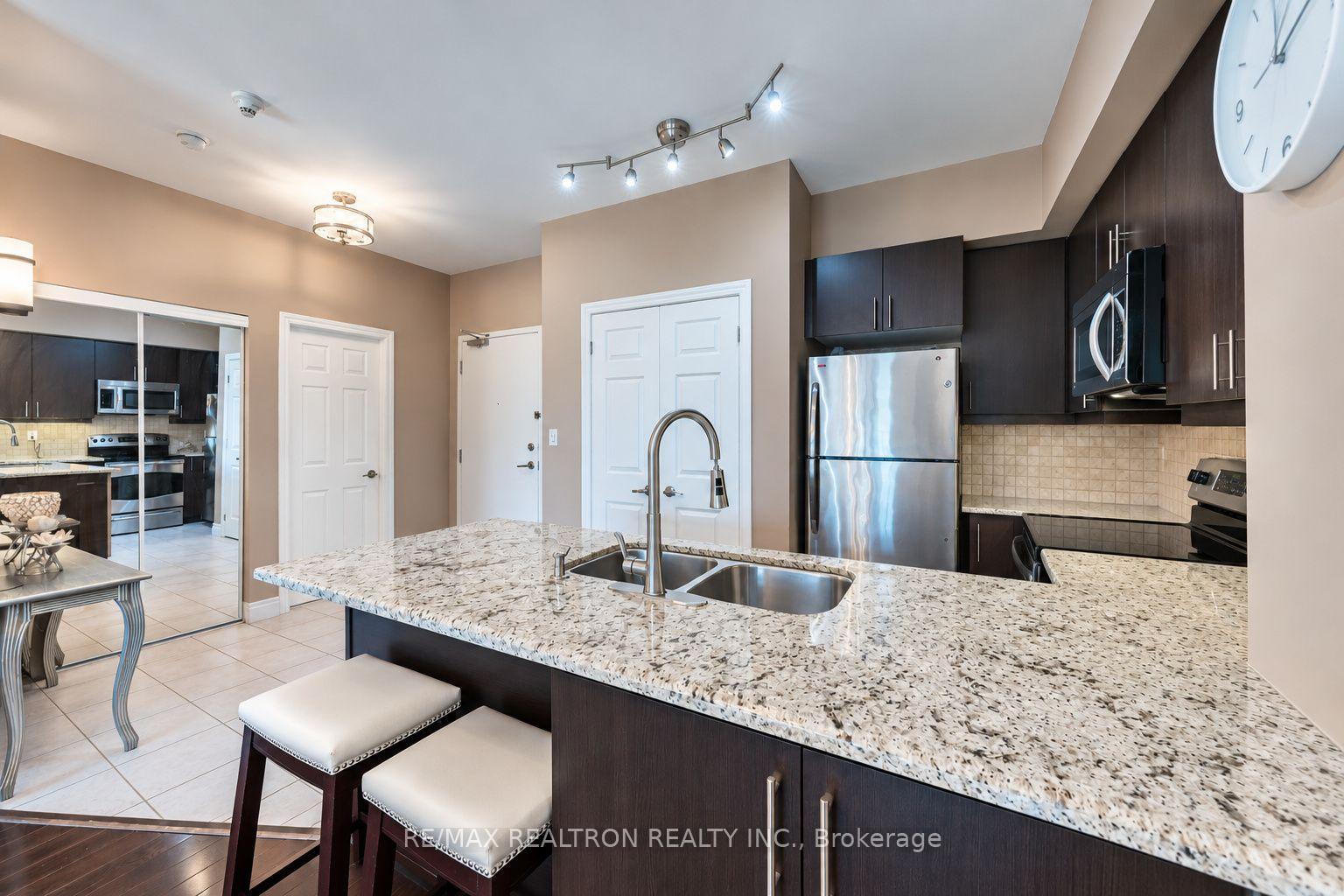 Photo 10 of Unit 234, 10211 Keele Street, Vaughan, Maple — HOMEH