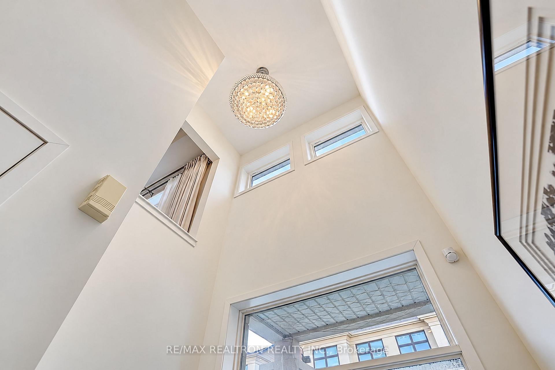 Photo 5 of 57 Armillo Place, Markham, Wismer — HOMEH