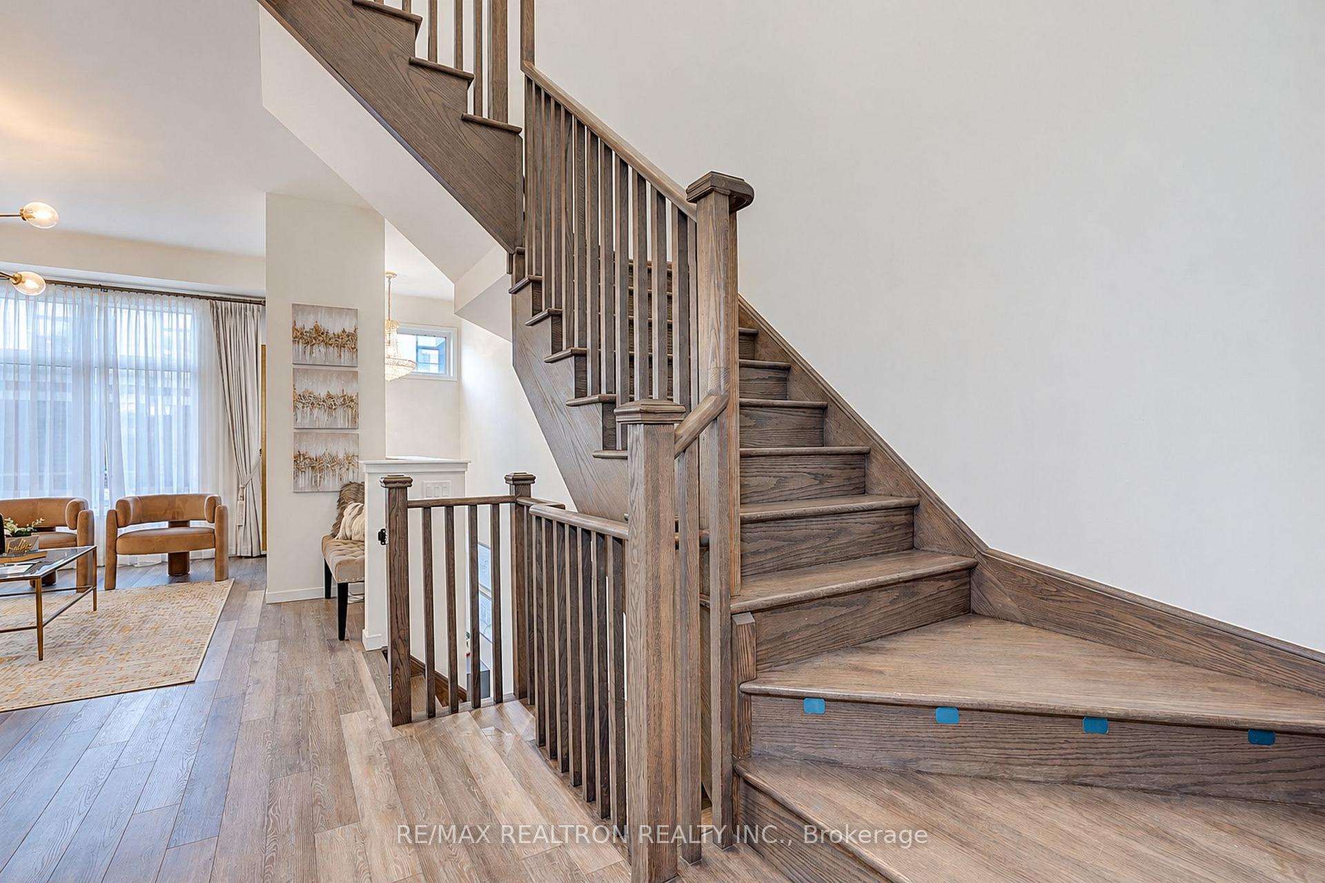 Photo 13 of 57 Armillo Place, Markham, Wismer — HOMEH