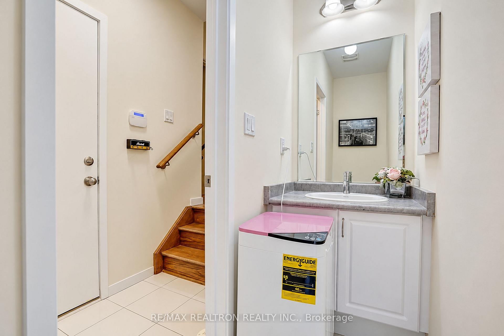 Photo 35 of 57 Armillo Place, Markham, Wismer — HOMEH