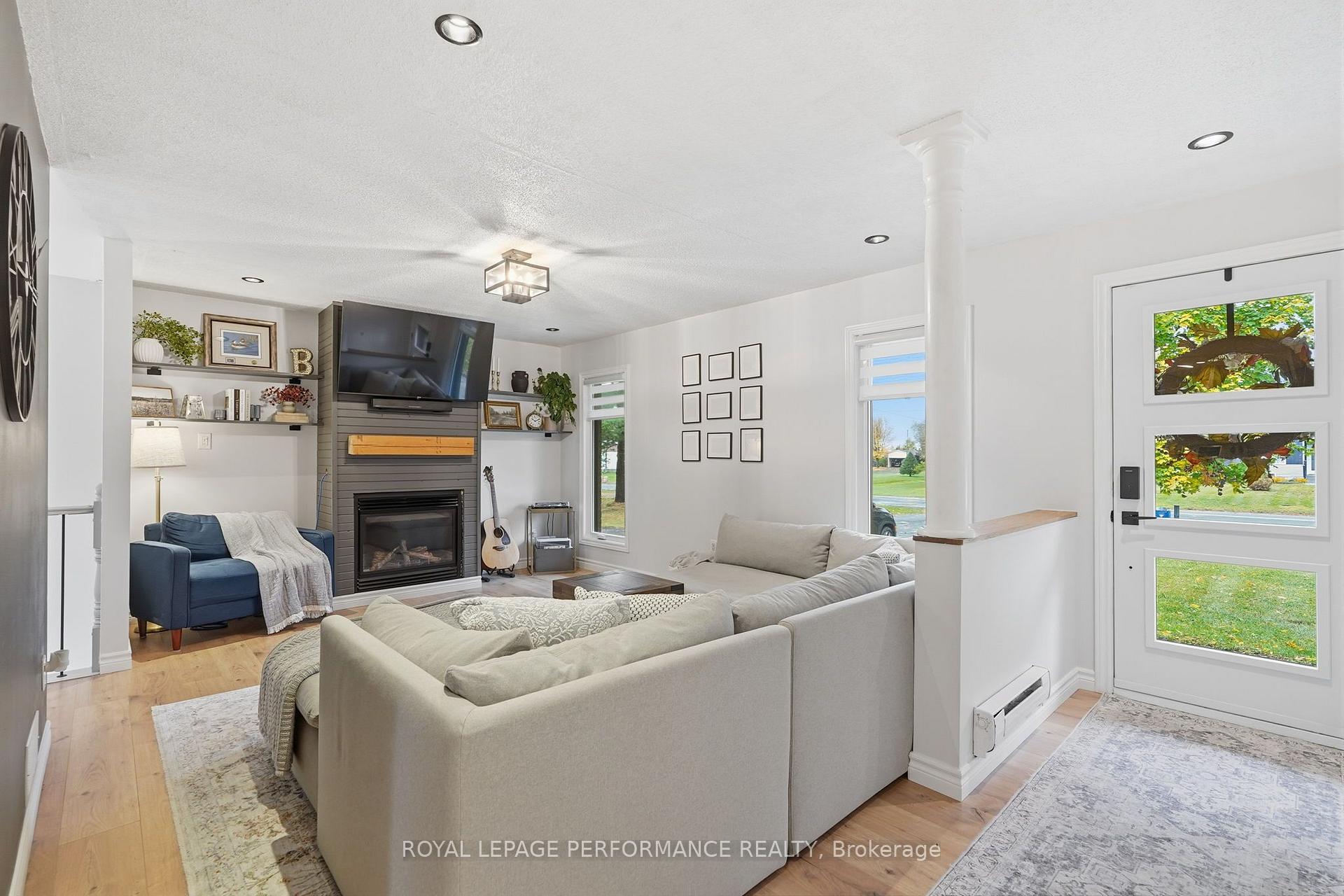 Photo 5 of 2830 St-Pascal Chase, Clarence-Rockland, Clarence/Rockland Twp — HOMEH