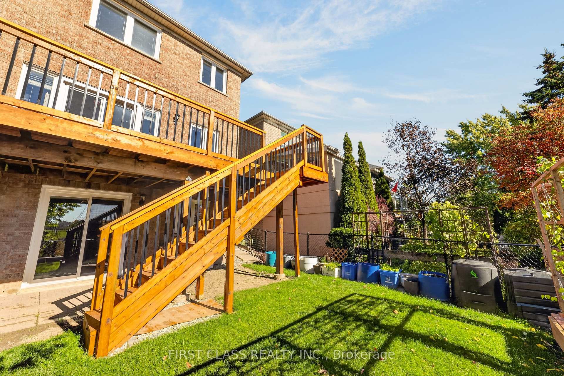 Photo 42 of 38 Pacific Wind Crescent, Brampton, Sandringham-Wellington — HOMEH