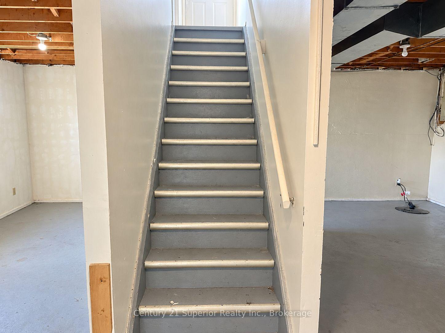Photo 22 of 107 Simon Street, Schreiber — HOMEH