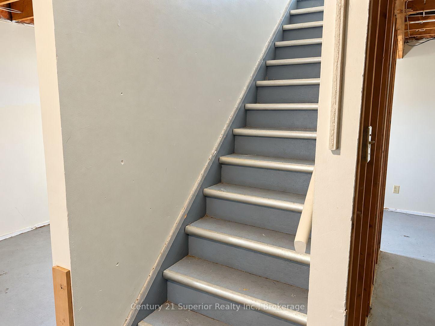 Photo 23 of 107 Simon Street, Schreiber — HOMEH