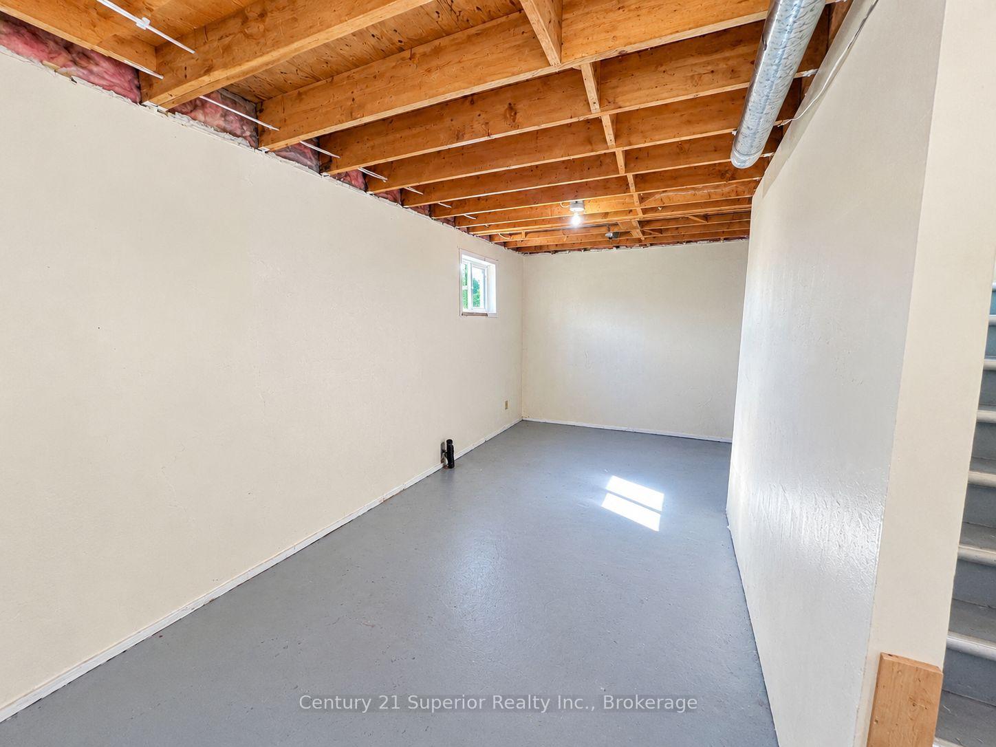 Photo 26 of 107 Simon Street, Schreiber — HOMEH
