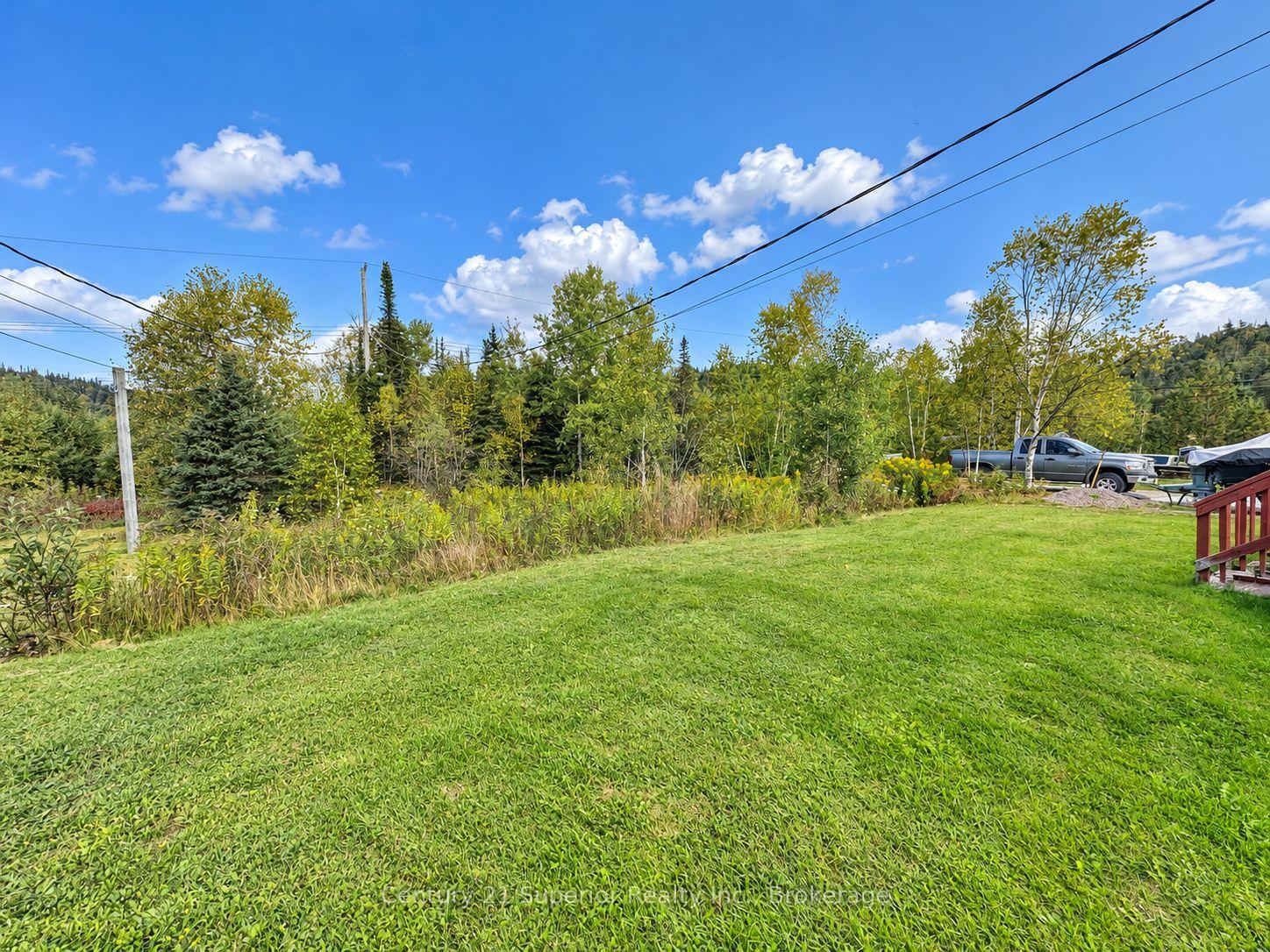 Photo 33 of 107 Simon Street, Schreiber — HOMEH