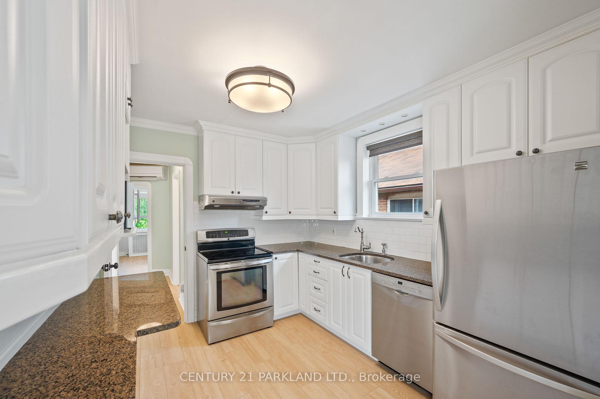 Photo 12 of 6 Roblin Avenue, Toronto, East York — HOMEH