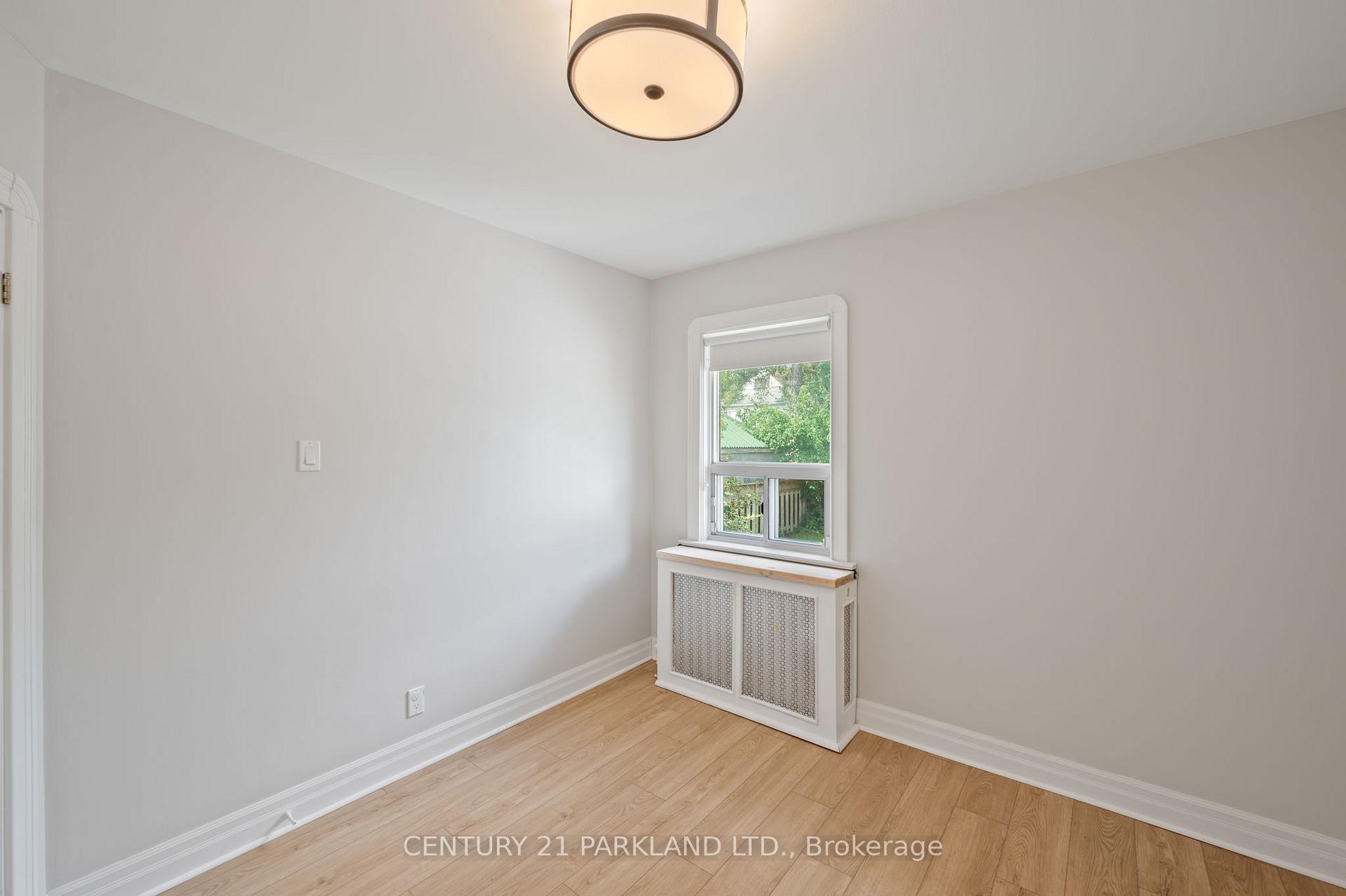 Photo 21 of 6 Roblin Avenue, Toronto, East York — HOMEH