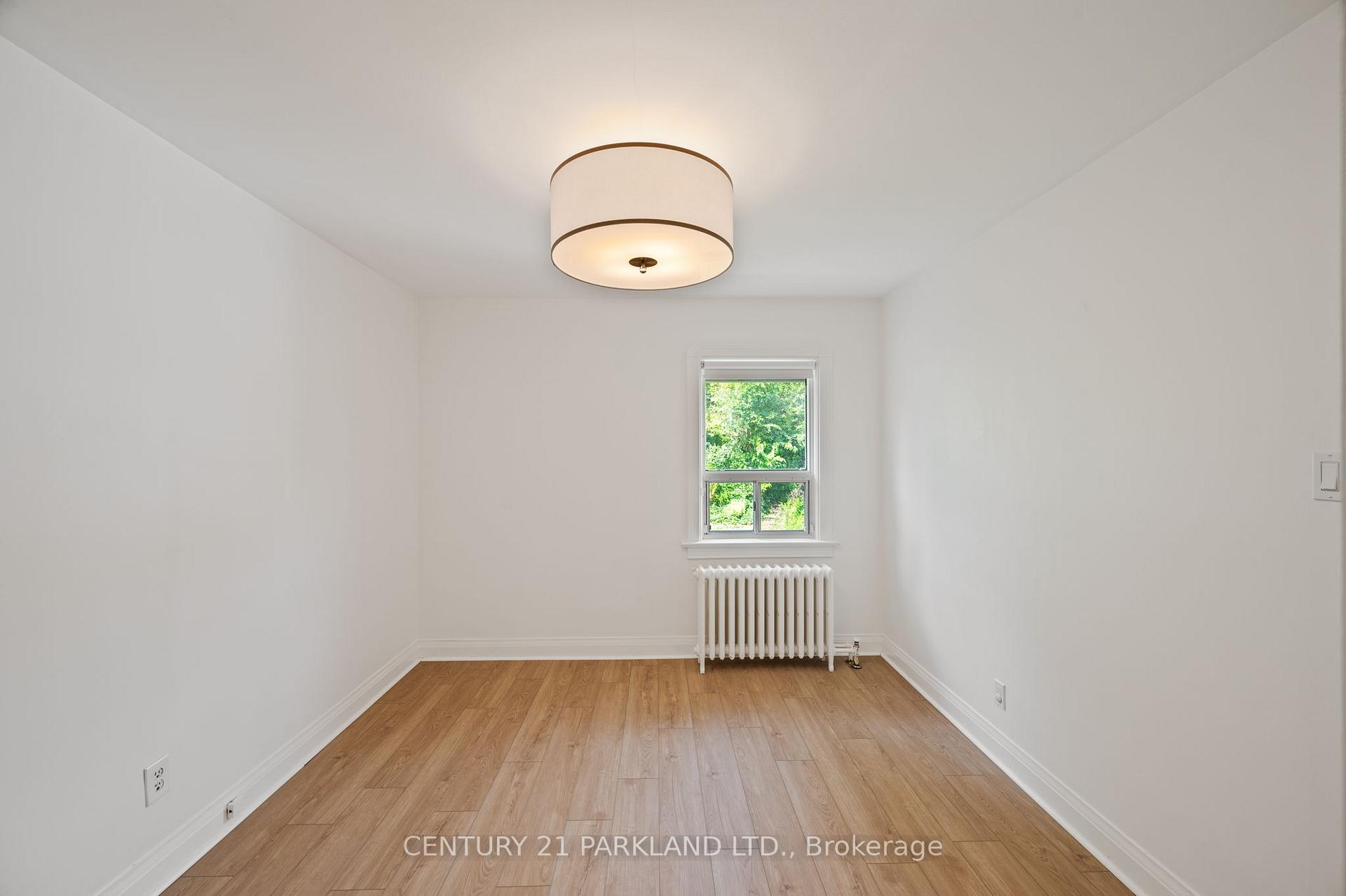 Photo 29 of 6 Roblin Avenue, Toronto, East York — HOMEH