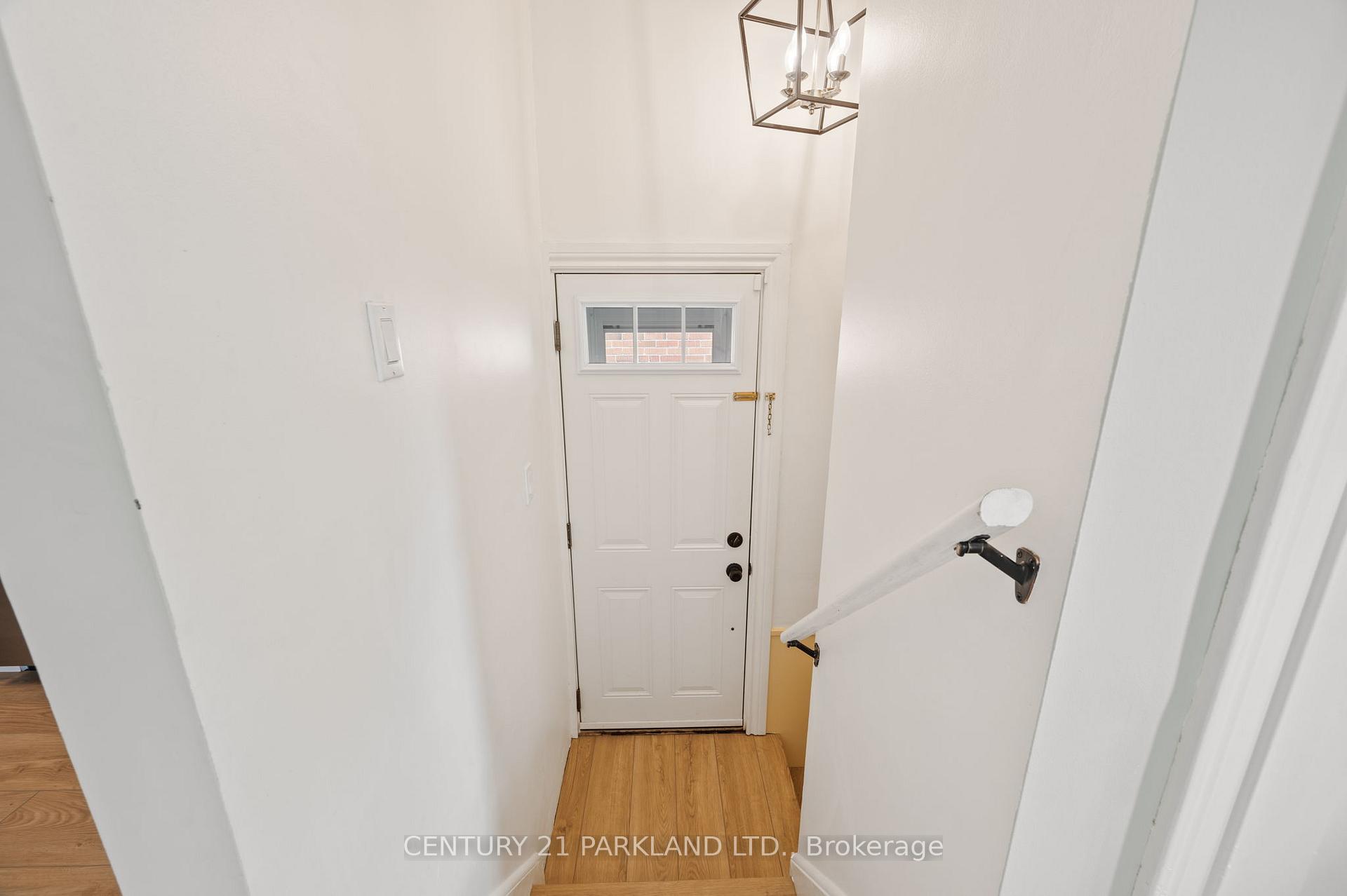 Photo 30 of 6 Roblin Avenue, Toronto, East York — HOMEH