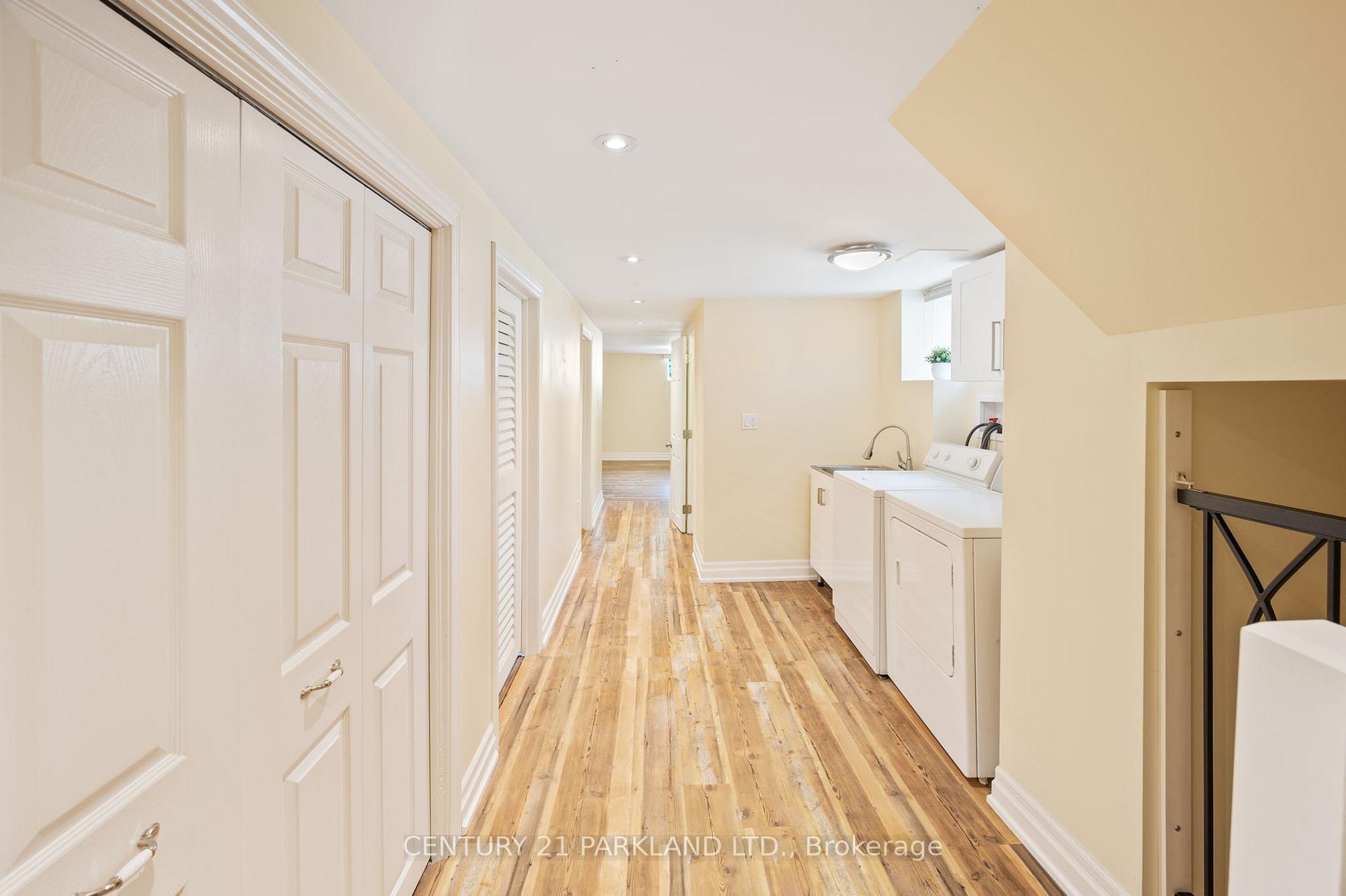 Photo 32 of 6 Roblin Avenue, Toronto, East York — HOMEH