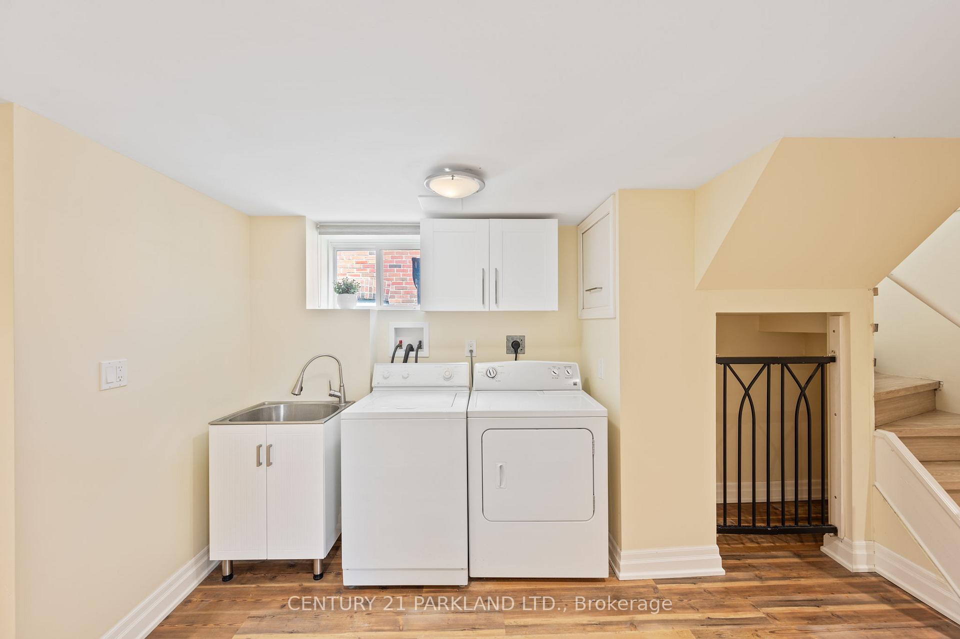 Photo 34 of 6 Roblin Avenue, Toronto, East York — HOMEH