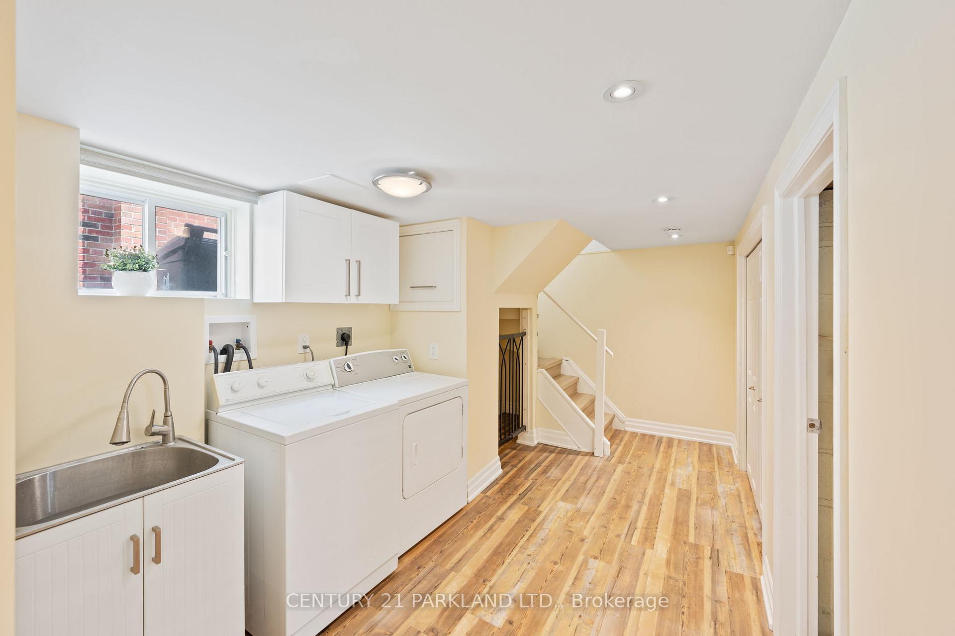 Photo 35 of 6 Roblin Avenue, Toronto, East York — HOMEH