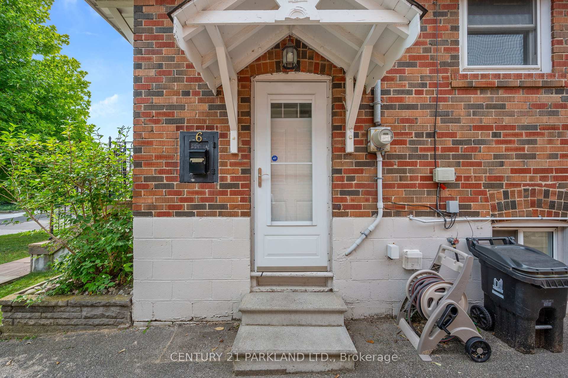 Photo 36 of 6 Roblin Avenue, Toronto, East York — HOMEH