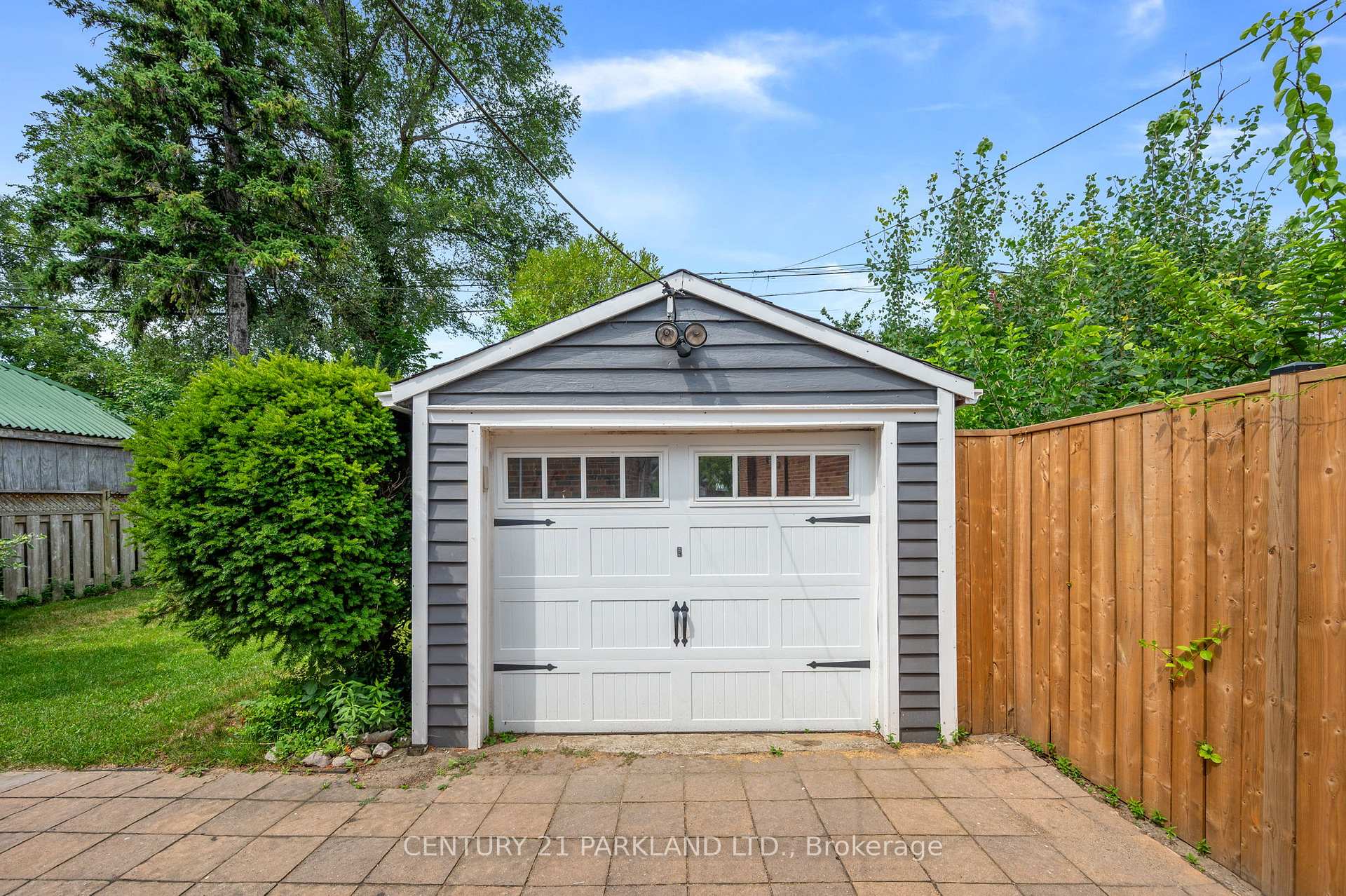 Photo 39 of 6 Roblin Avenue, Toronto, East York — HOMEH