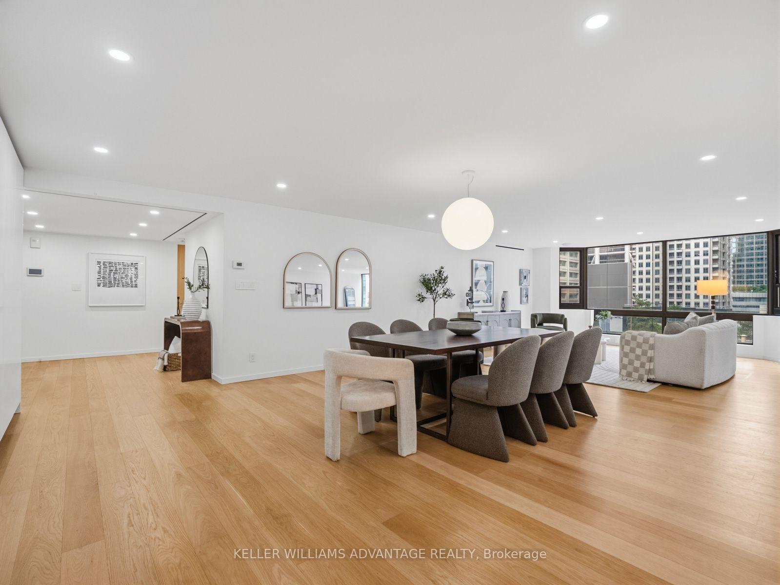 Photo 13 of Unit 1002, 1166 Bay Street, Toronto, Bay Street Corridor — HOMEH