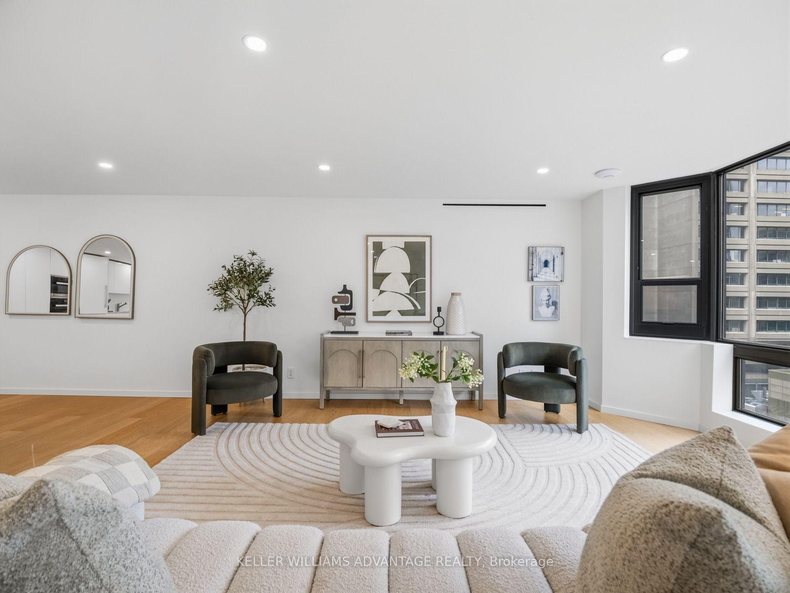 Photo 15 of Unit 1002, 1166 Bay Street, Toronto, Bay Street Corridor — HOMEH