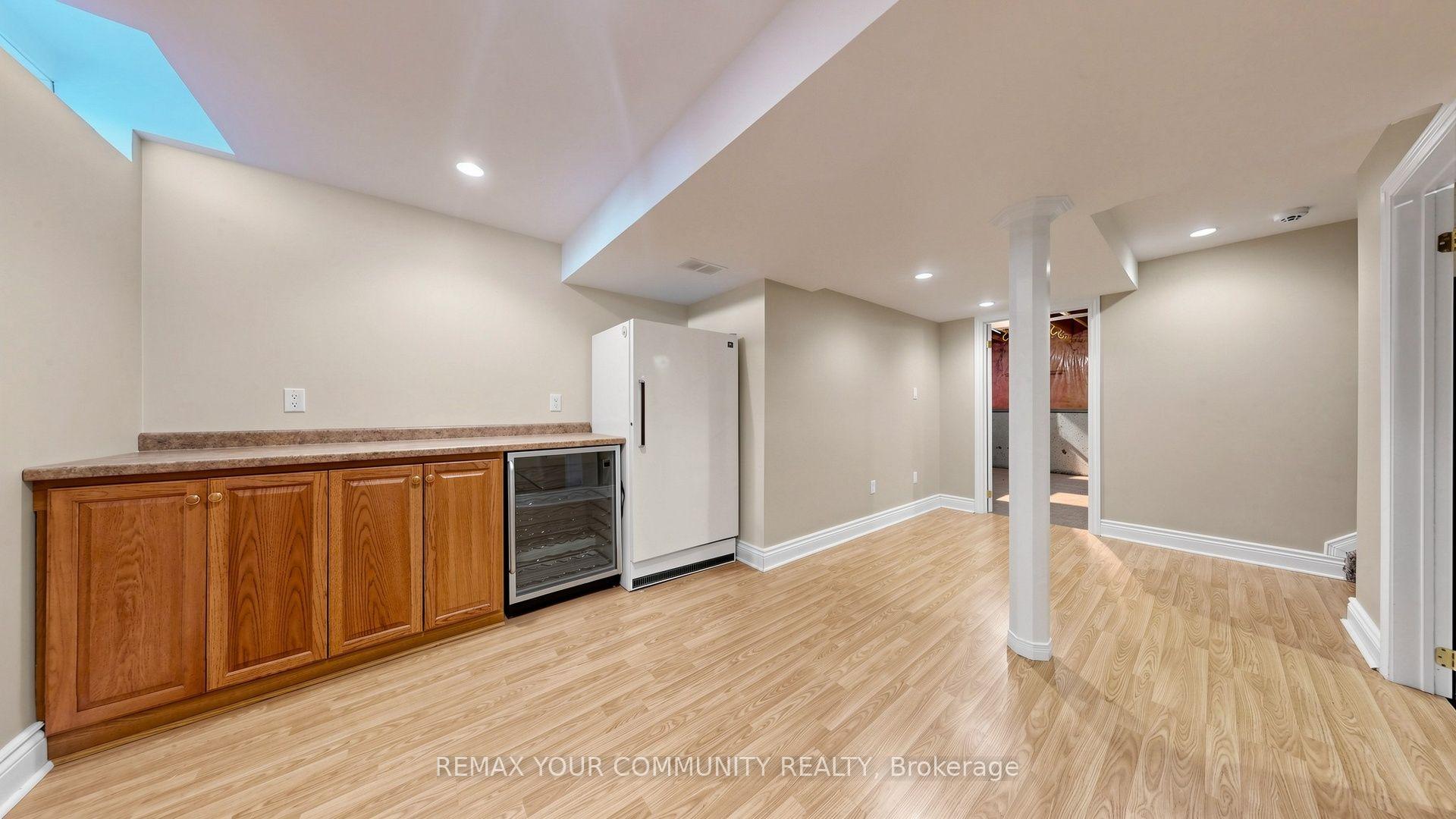 Photo 23 of 45 Manorwood Drive, Markham, Berczy — HOMEH