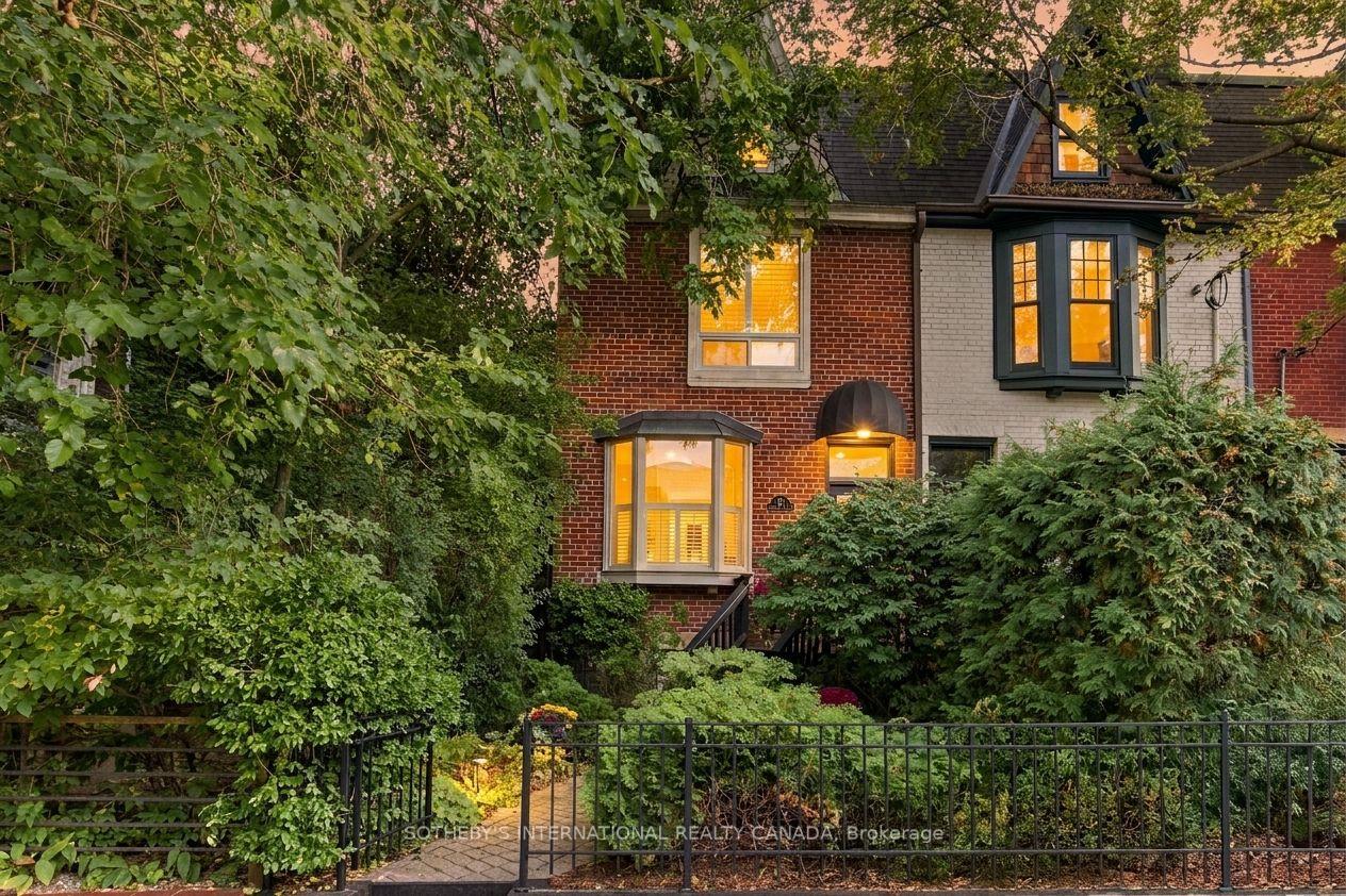 Photo 3 of 411 Wellesley Street E, Toronto, Cabbagetown-South St. James Town — HOMEH