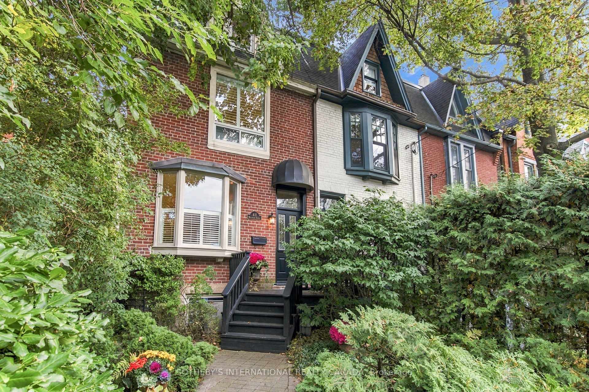 Photo 5 of 411 Wellesley Street E, Toronto, Cabbagetown-South St. James Town — HOMEH