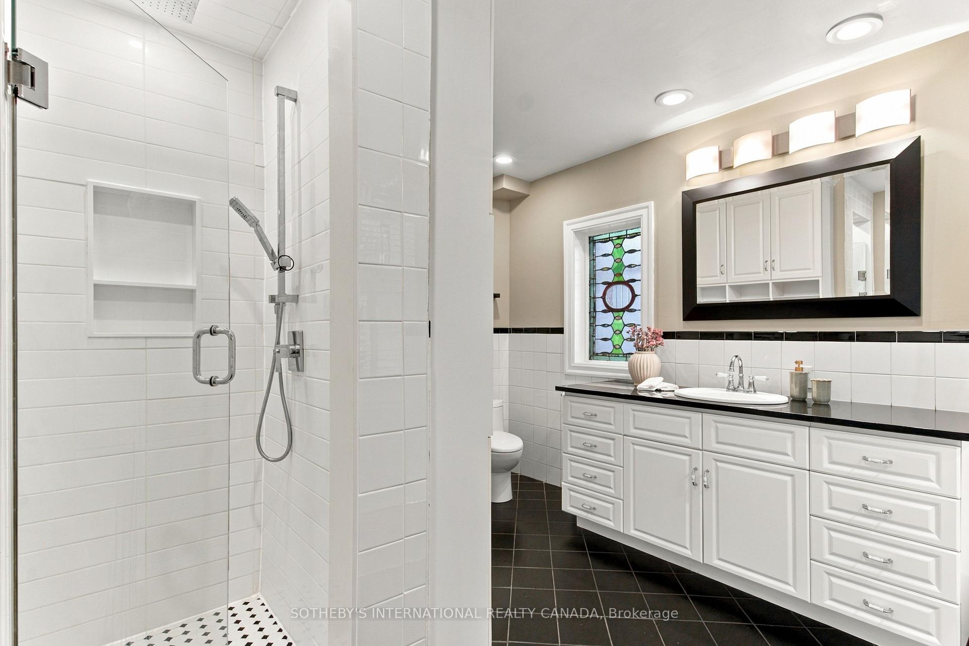 Photo 17 of 411 Wellesley Street E, Toronto, Cabbagetown-South St. James Town — HOMEH