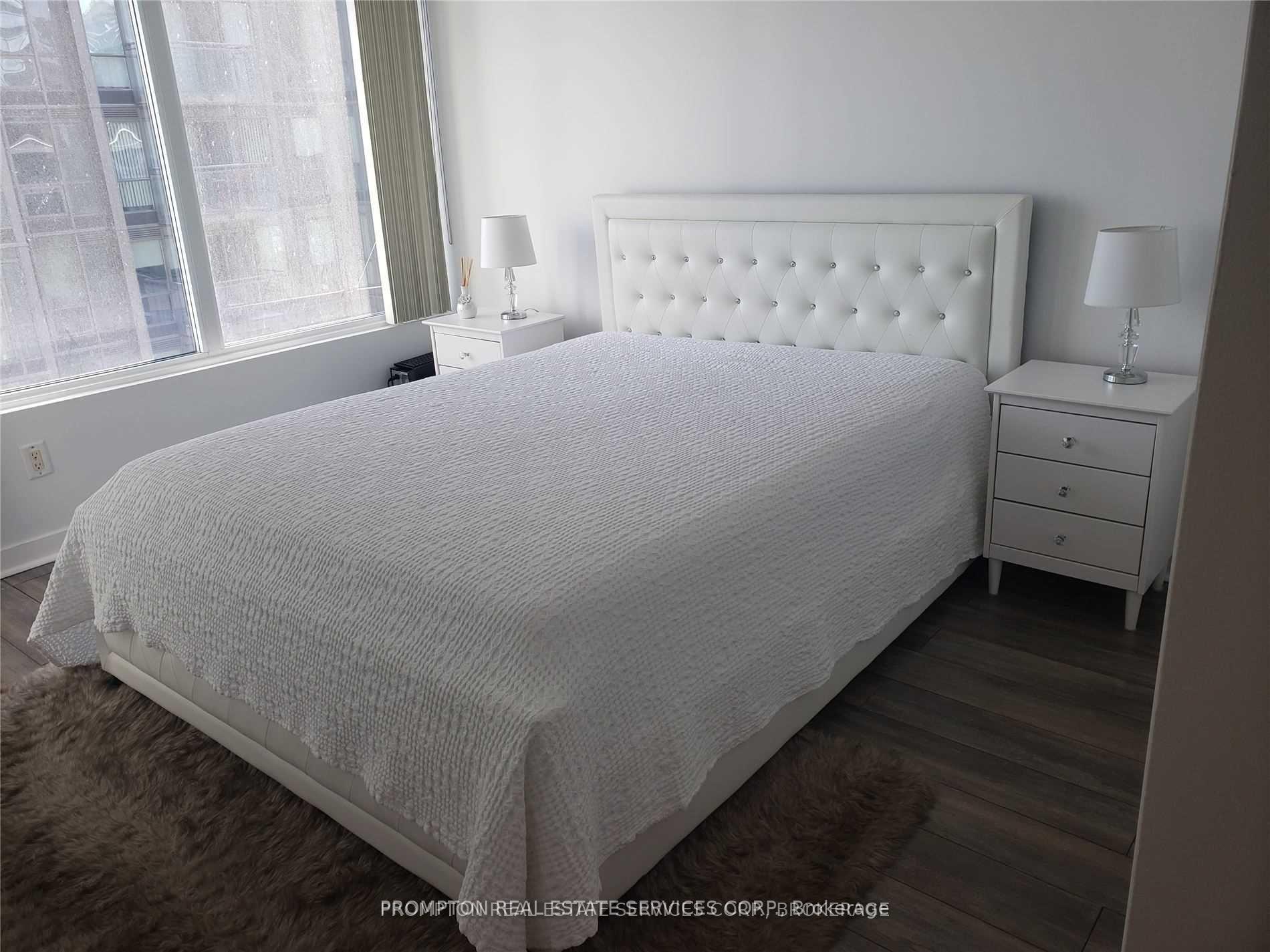 Photo 6 of Unit 817, 15 Brunel Court, Toronto, Waterfront Communities — HOMEH