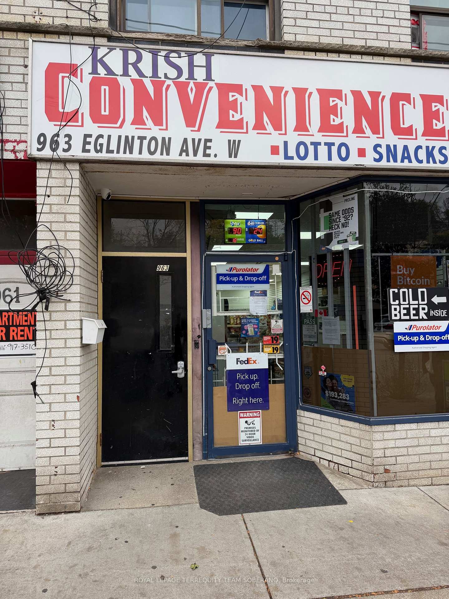 Photo 11 of Unit Upper, 963 Eglinton Avenue, Toronto, Humewood-Cedarvale — HOMEH