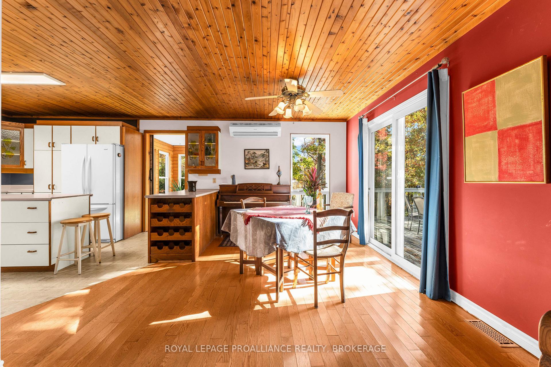 Photo 10 of 2089 Crow Lake Road, Frontenac, Frontenac Centre — HOMEH