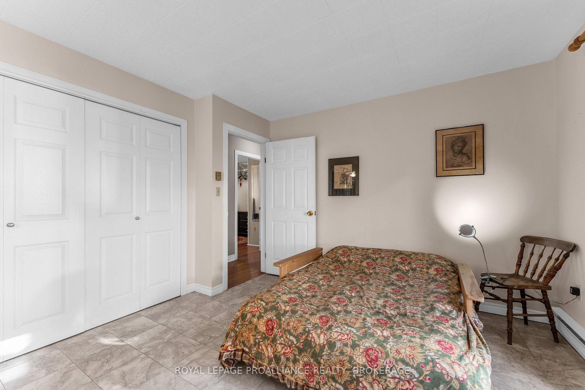 Photo 16 of 2089 Crow Lake Road, Frontenac, Frontenac Centre — HOMEH