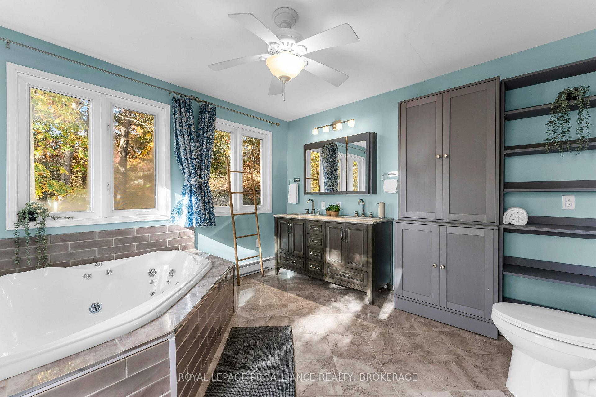 Photo 18 of 2089 Crow Lake Road, Frontenac, Frontenac Centre — HOMEH