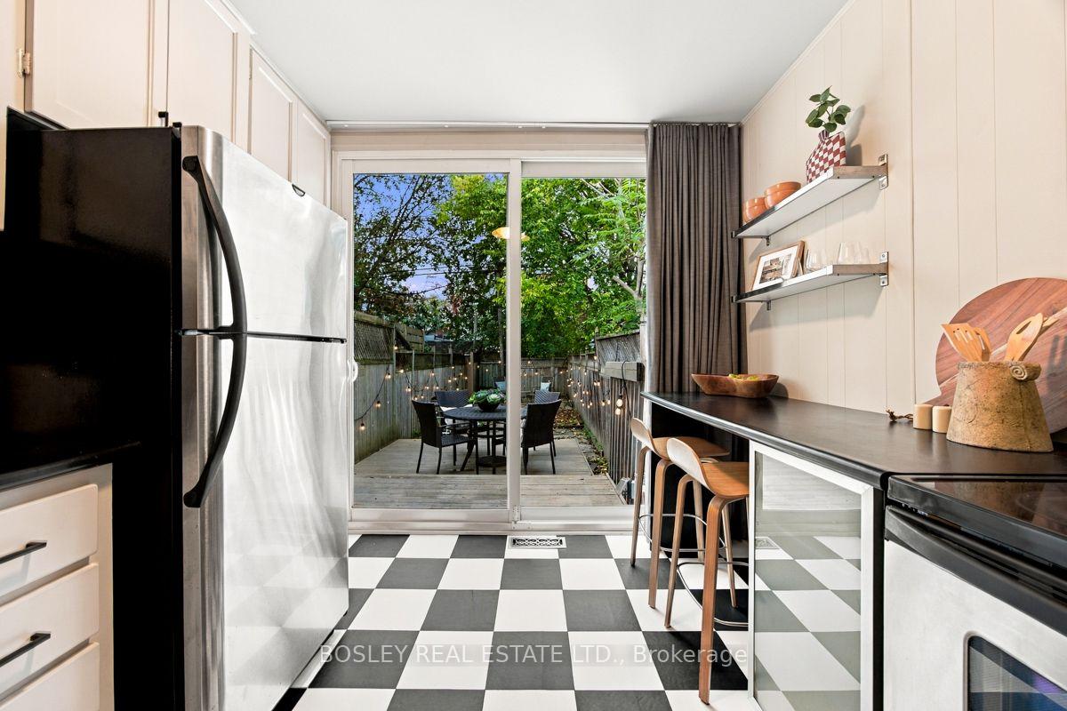 Photo 14 of 158 Bastedo Avenue, Toronto, Woodbine Corridor — HOMEH
