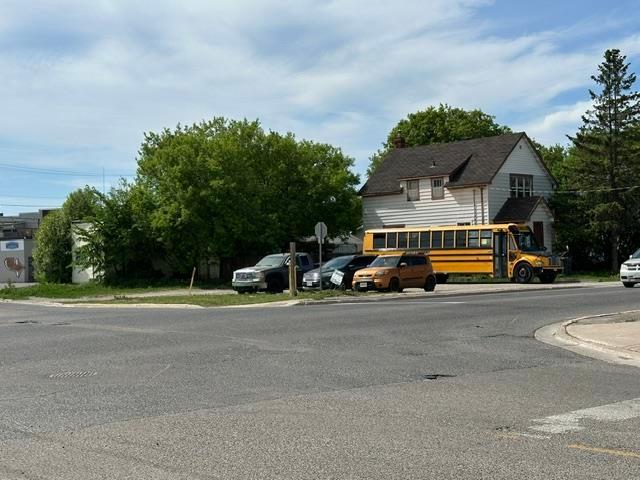 Photo 19 of 254 Wallace Terrace, Sault Ste Marie, Ward 4 — HOMEH