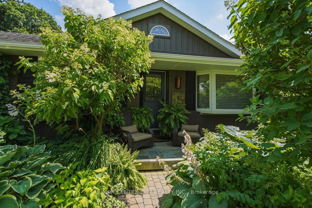 Photo 5 of 7 Northcrest Drive, London, North B — HOMEH