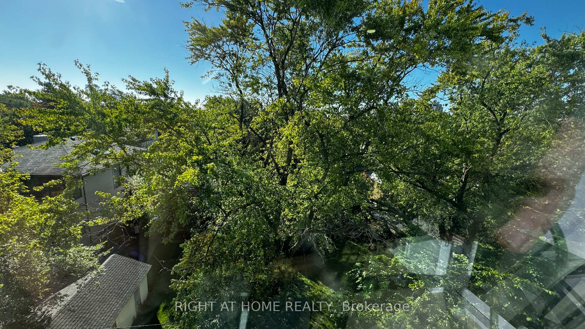 Photo 14 of Unit 419, 181 Sheppard Avenue E, North York, Willowdale East — HOMEH