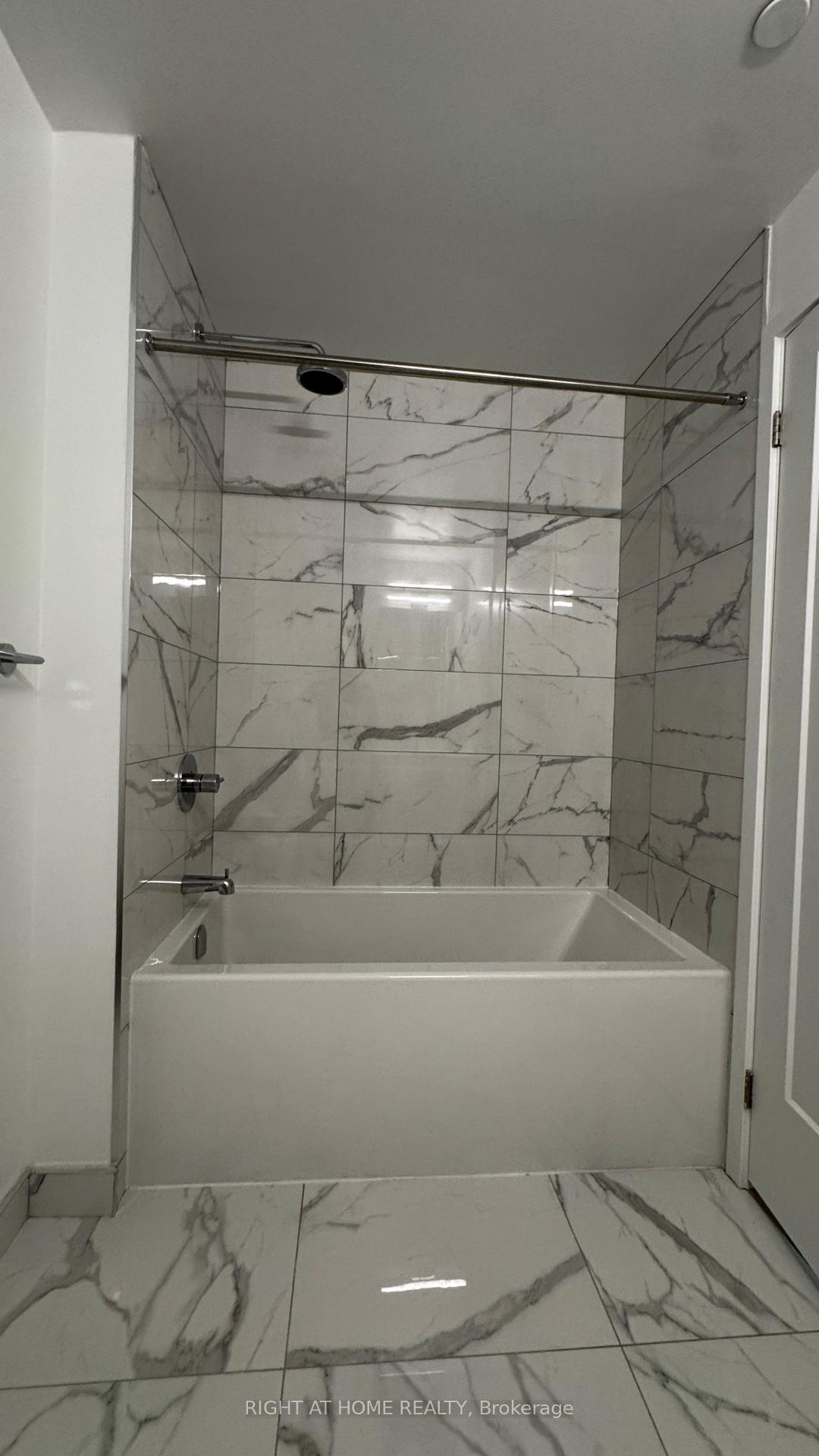 Photo 23 of Unit 419, 181 Sheppard Avenue E, North York, Willowdale East — HOMEH