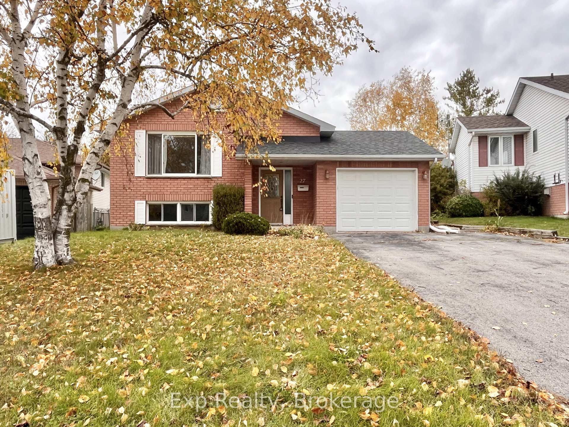 Photo 1 of 27 Loraine Avenue, Quinte West, Trenton Ward — HOMEH