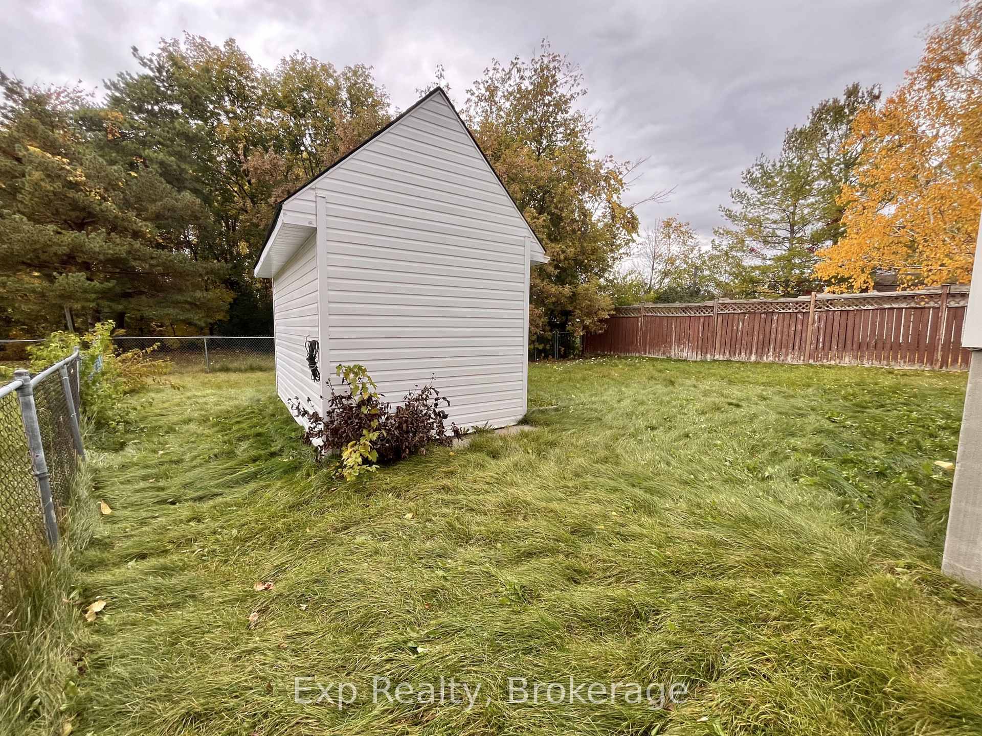 Photo 24 of 27 Loraine Avenue, Quinte West, Trenton Ward — HOMEH