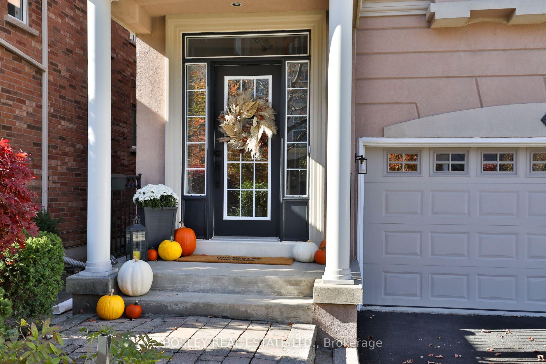 Photo 2 of 12 A Preakness Drive, North York, Banbury-Don Mills — HOMEH