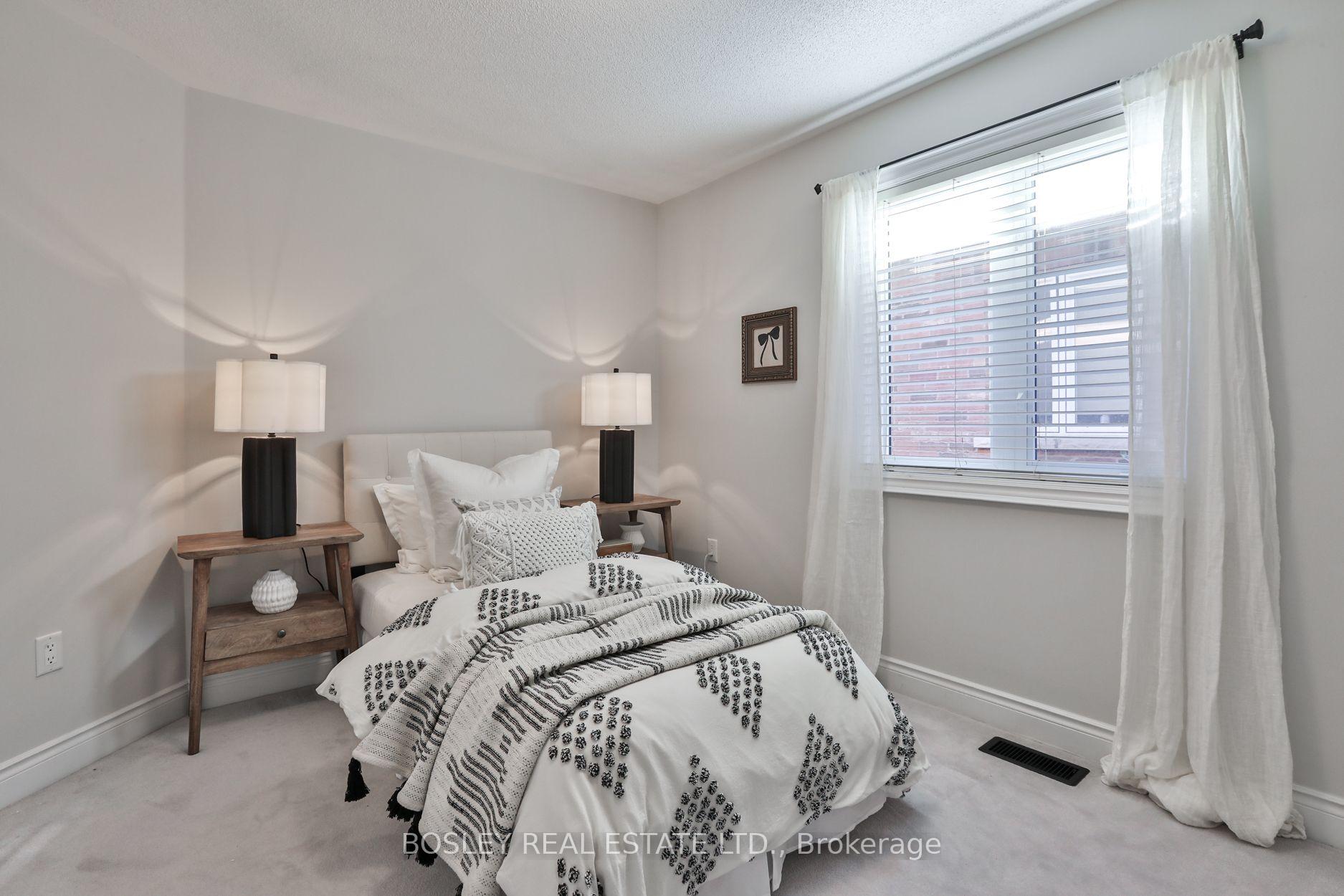 Photo 29 of 12 A Preakness Drive, North York, Banbury-Don Mills — HOMEH