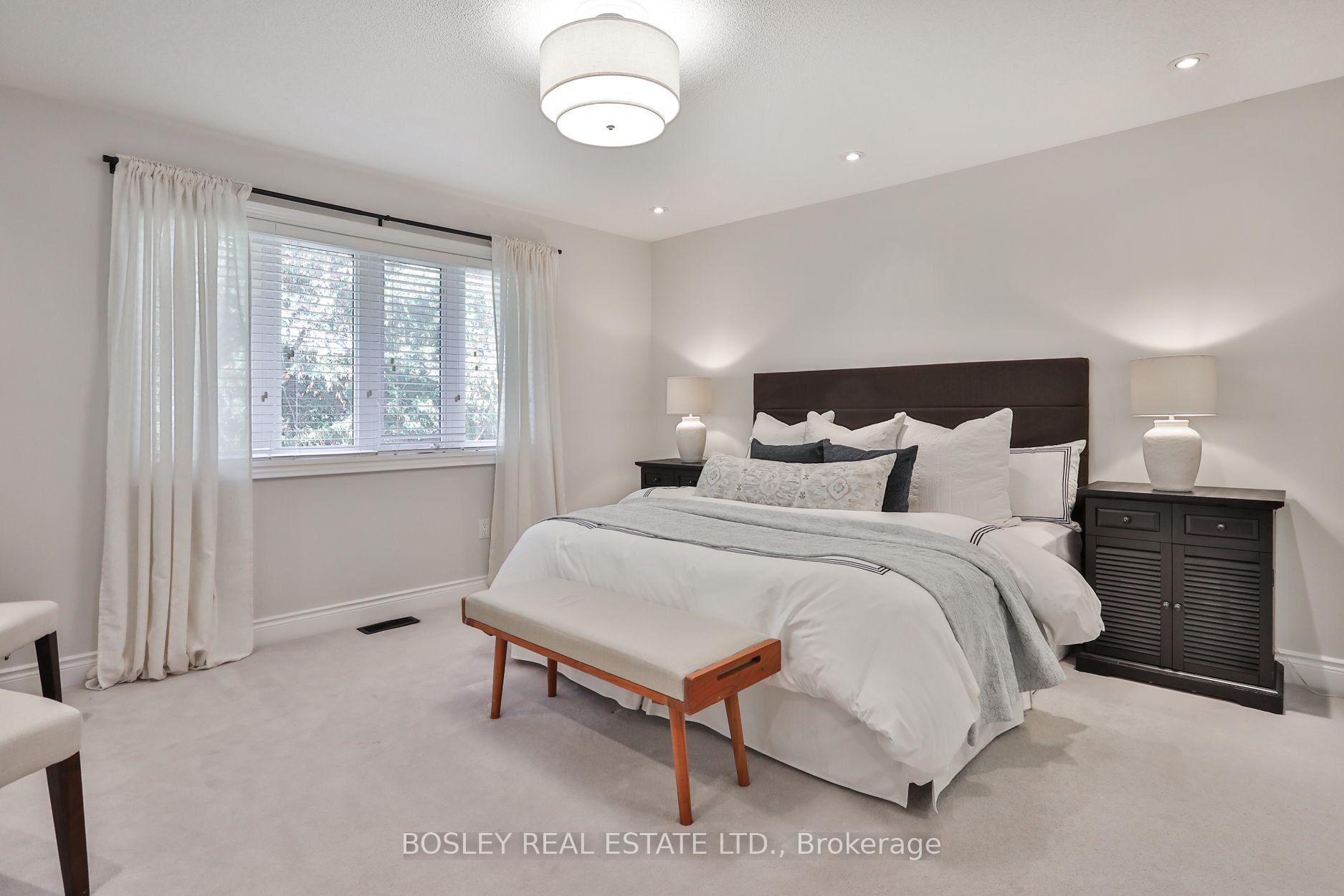 Photo 32 of 12 A Preakness Drive, North York, Banbury-Don Mills — HOMEH