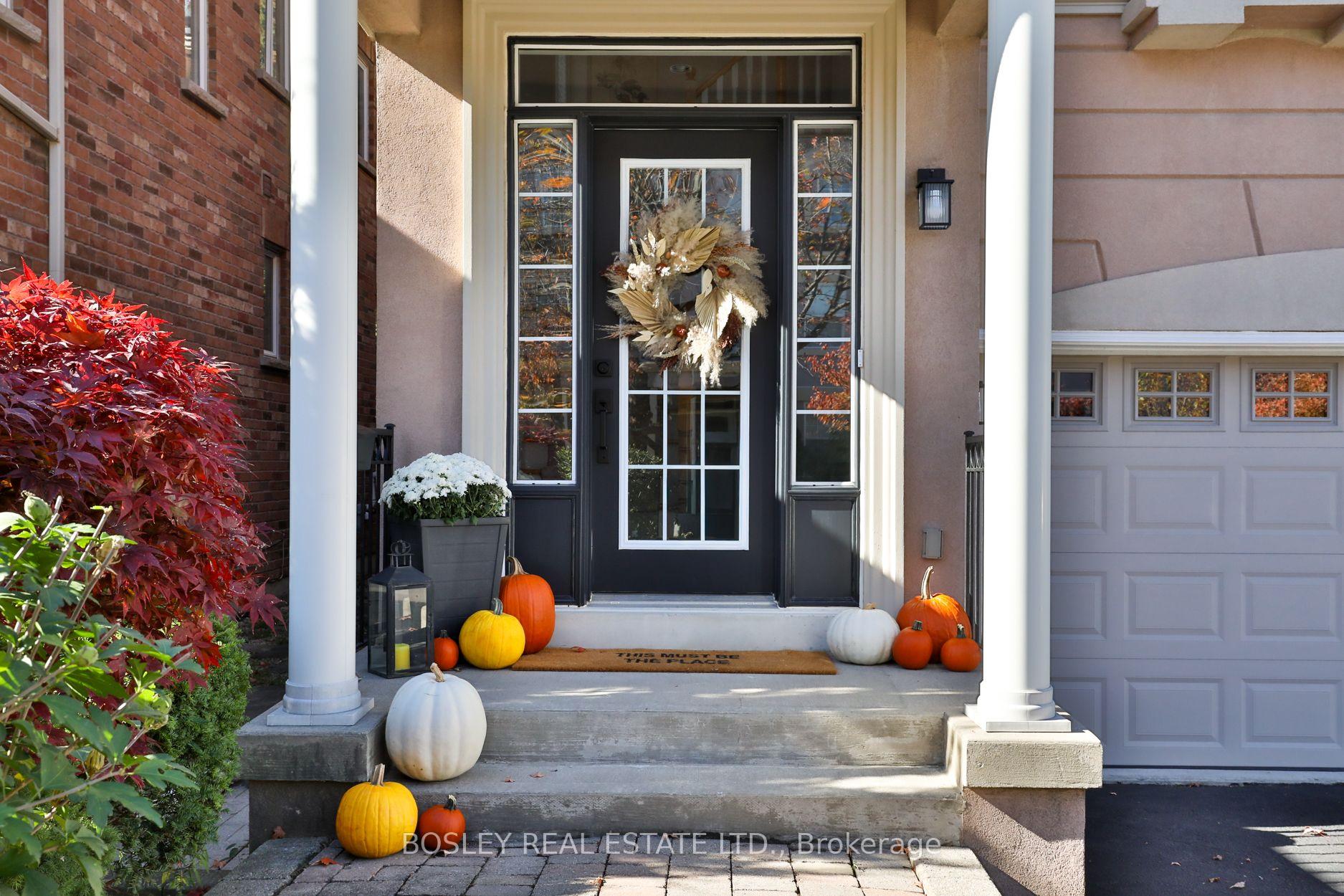 Photo 50 of 12 A Preakness Drive, North York, Banbury-Don Mills — HOMEH
