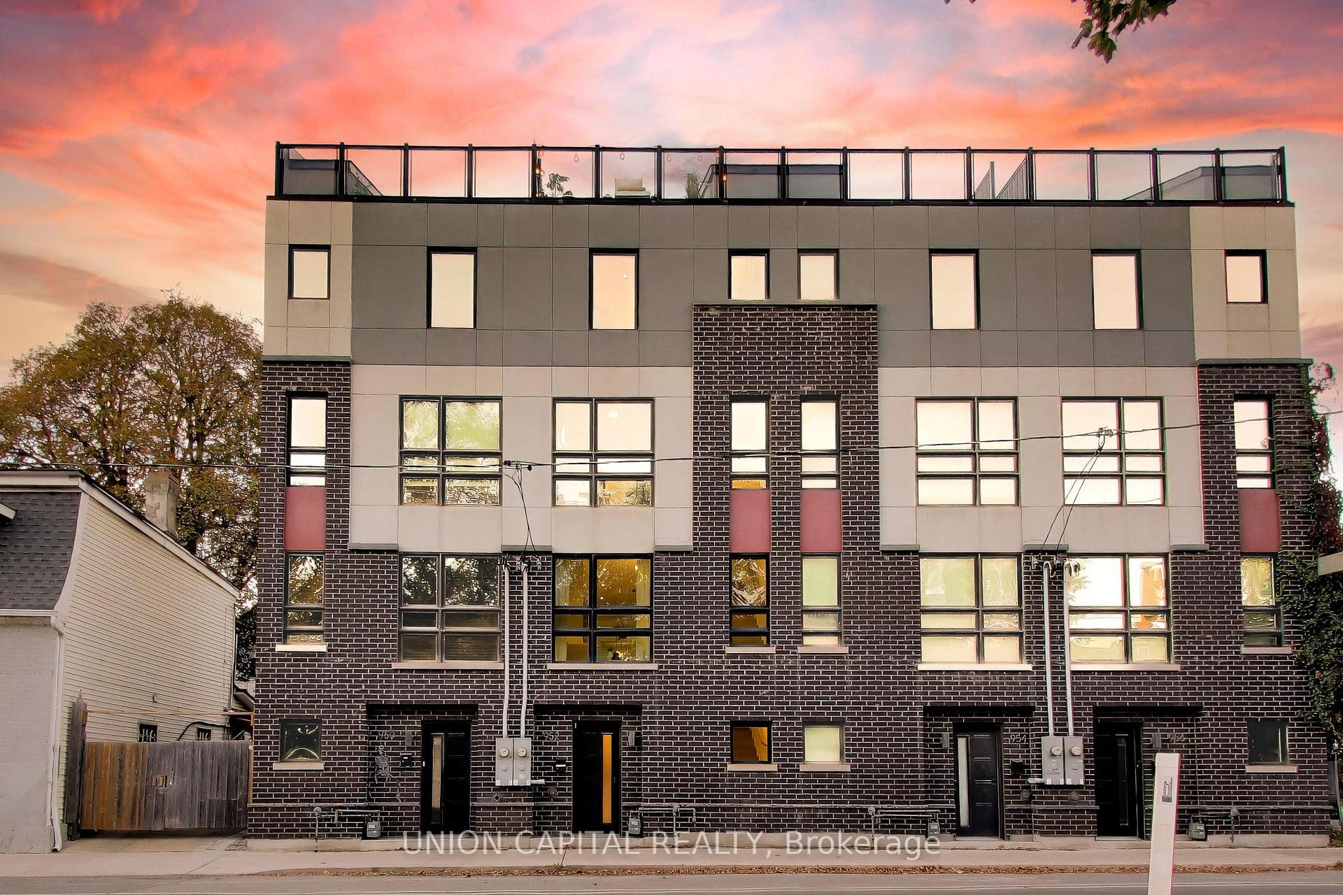 Photo 4 of 952 Dundas Street E, Toronto, South Riverdale — HOMEH